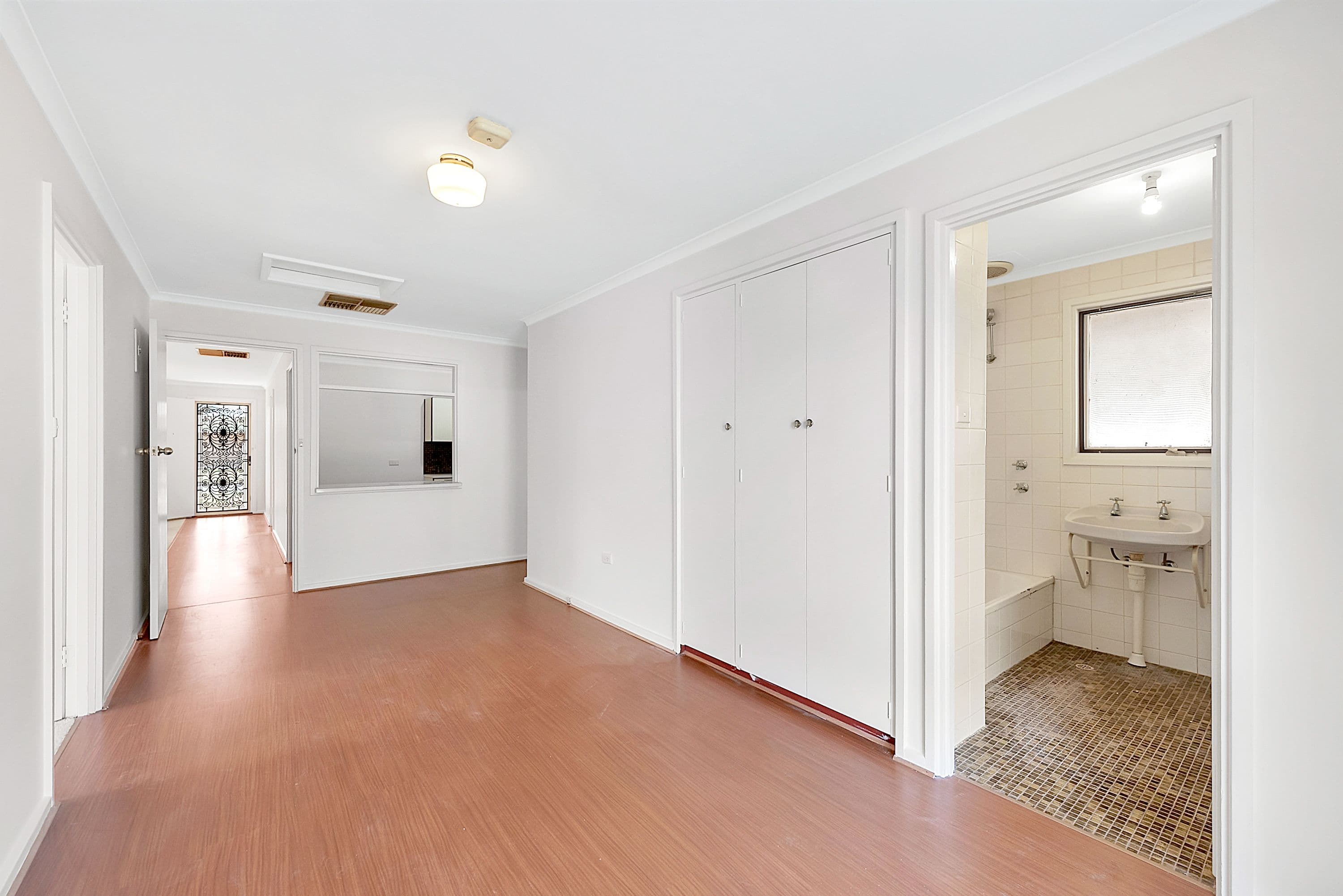 8 Walana Avenue, Salisbury North SA 5108, Salisbury North - Thumbnail 7