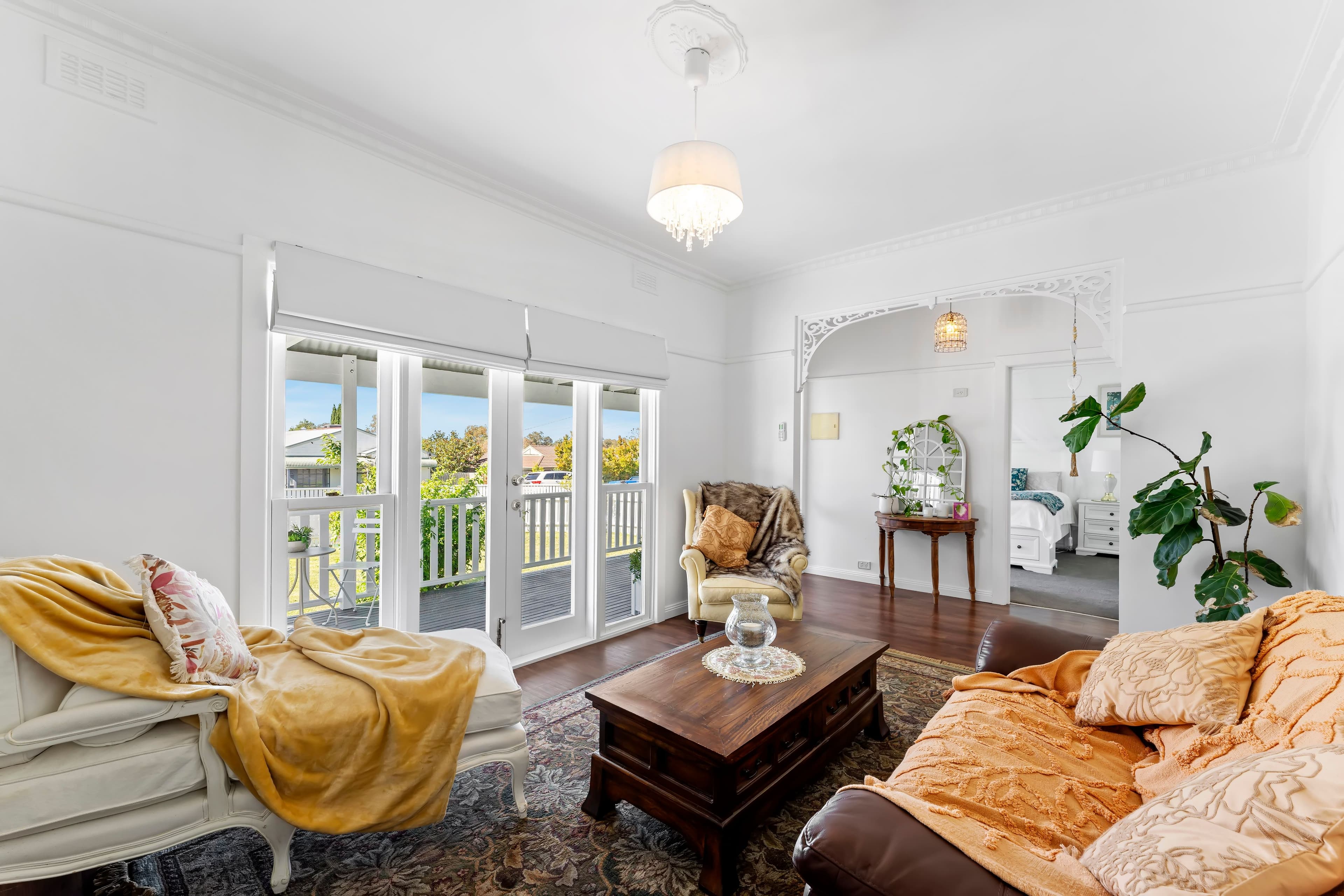 16 Farnham Road, Bayswater VIC 3153, Bayswater - Thumbnail 3