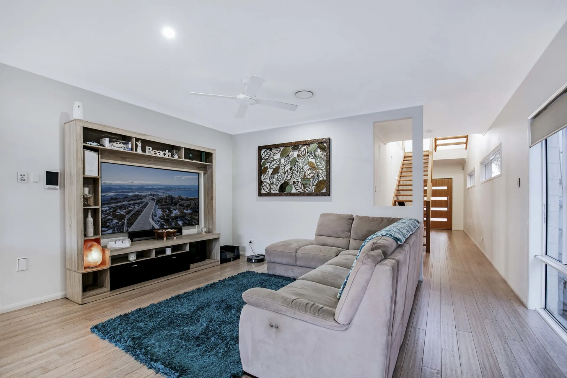 92 Oxley Avenue, Woody Point, QLD, Woody Point - Thumbnail 7