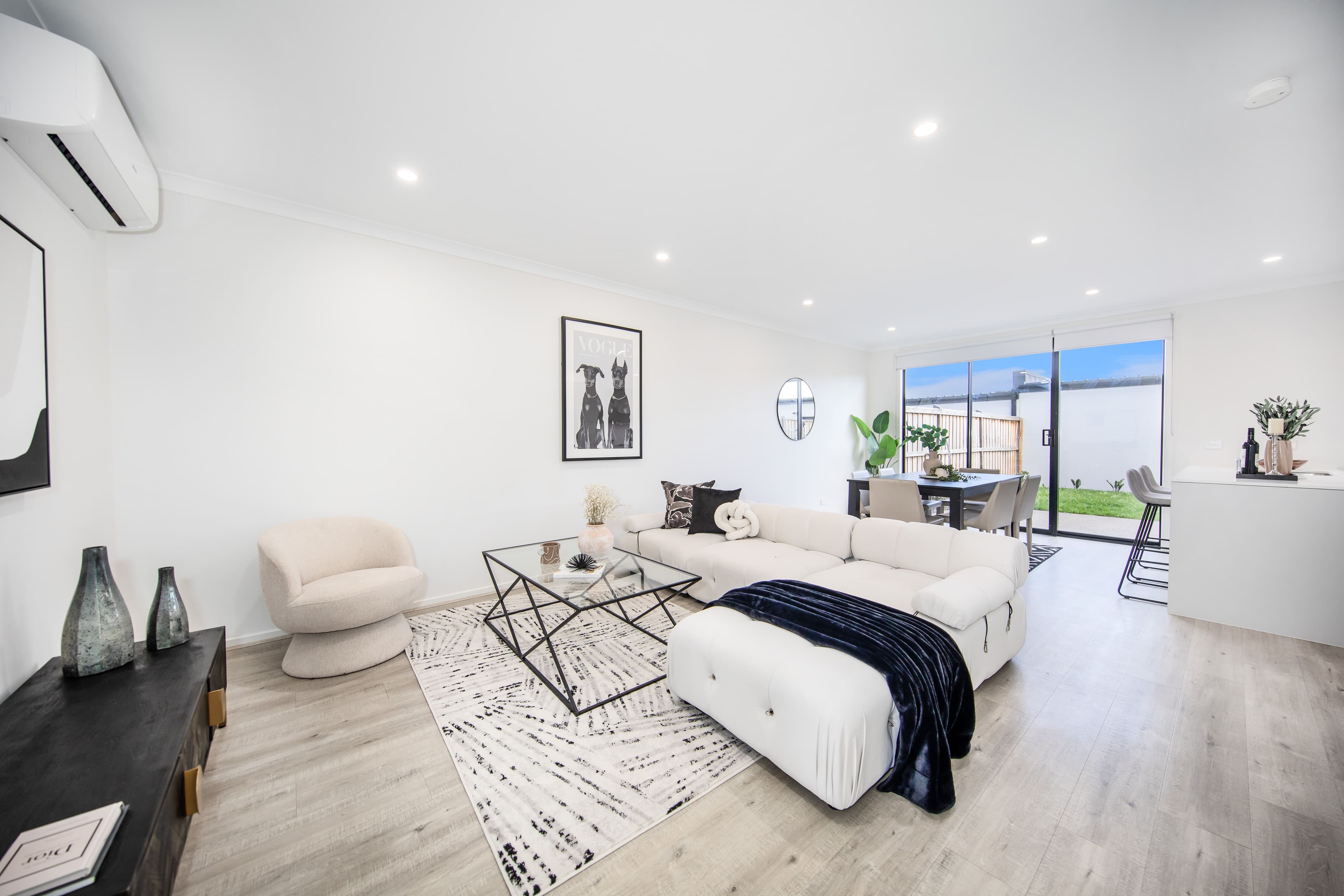 6 Dutch Road, Sunbury VIC 3429, Sunbury - Thumbnail 2
