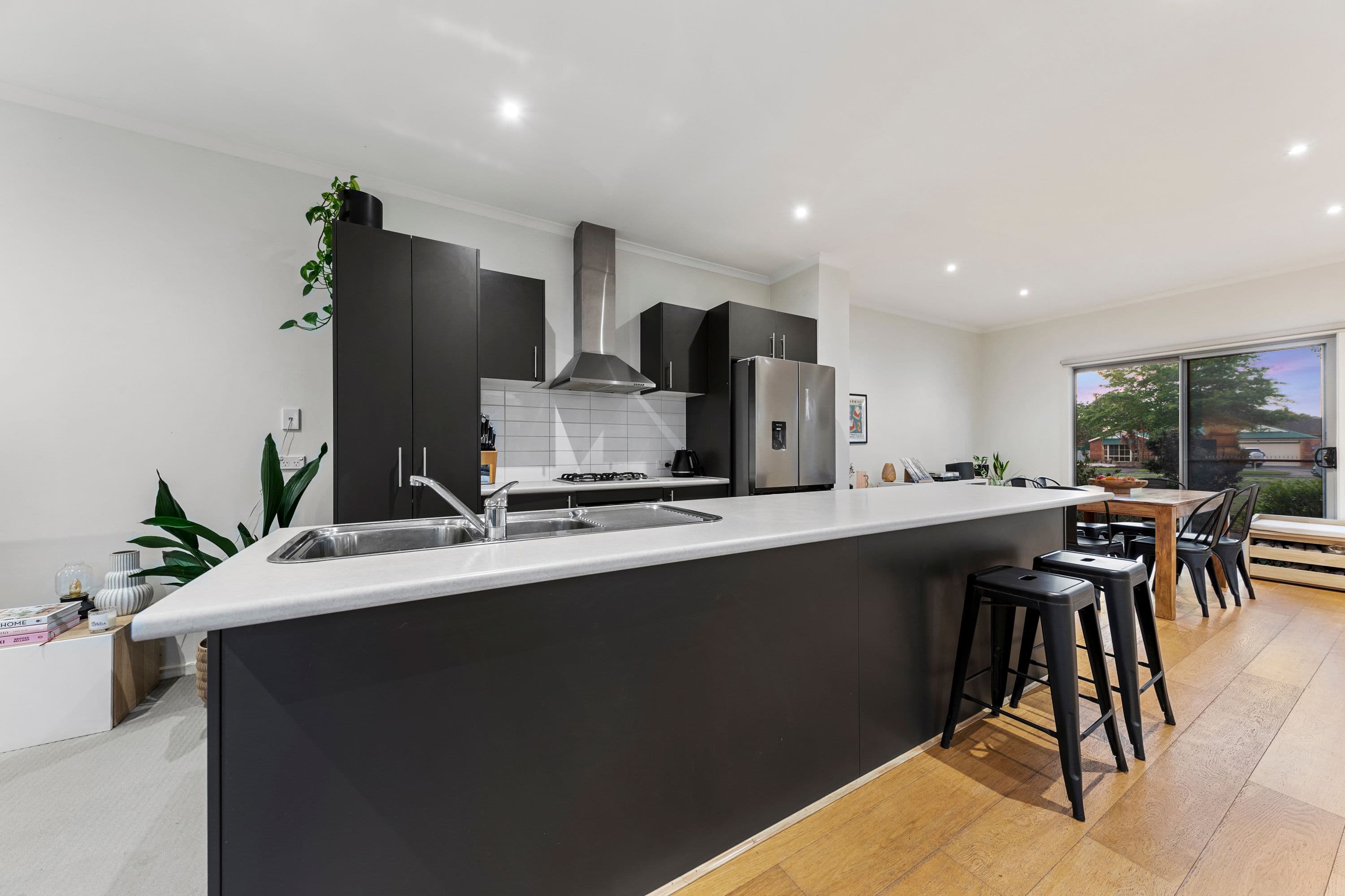 11 Howqua Place, Pakenham VIC 3810, Pakenham - Thumbnail 3