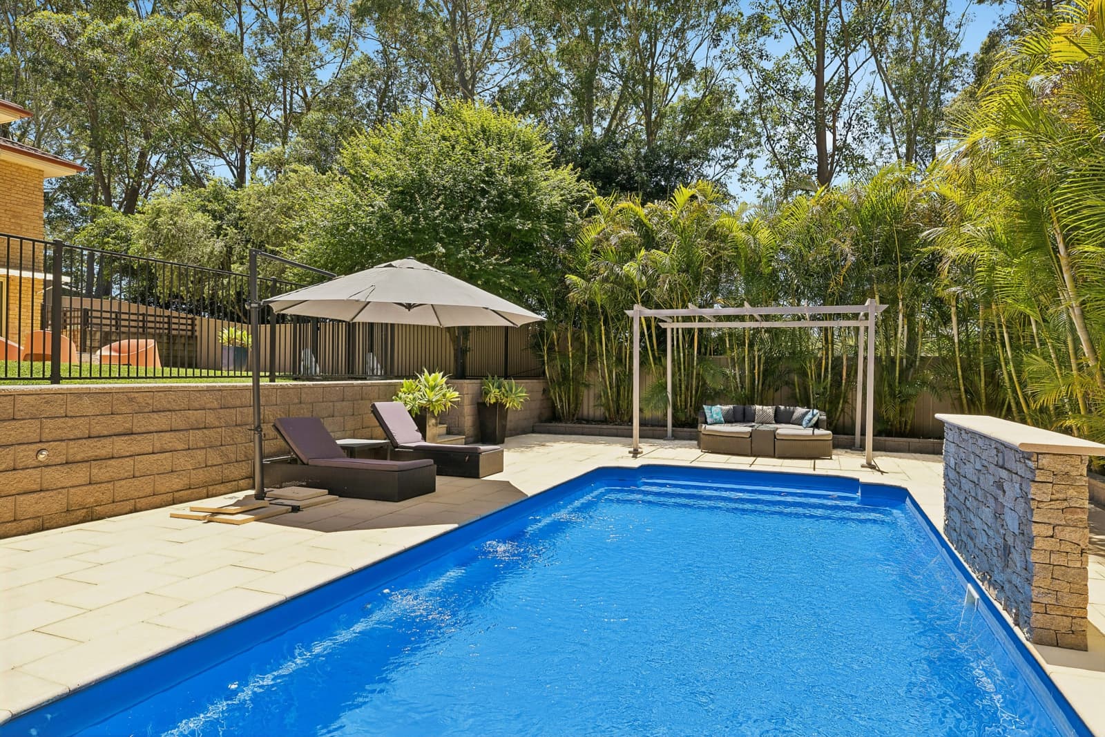 67 Woodview Avenue,Lisarow, Lisarow - Image 1