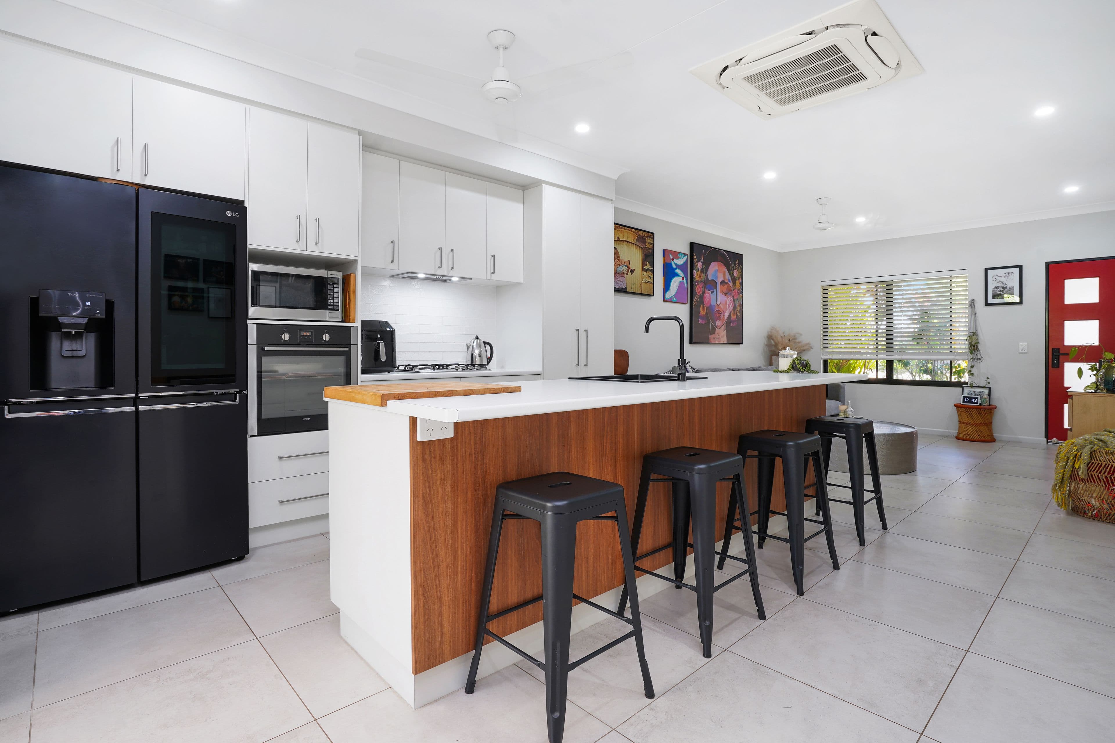 19 Woollybutt Street, Zuccoli NT 0832, Zuccoli - Thumbnail 3