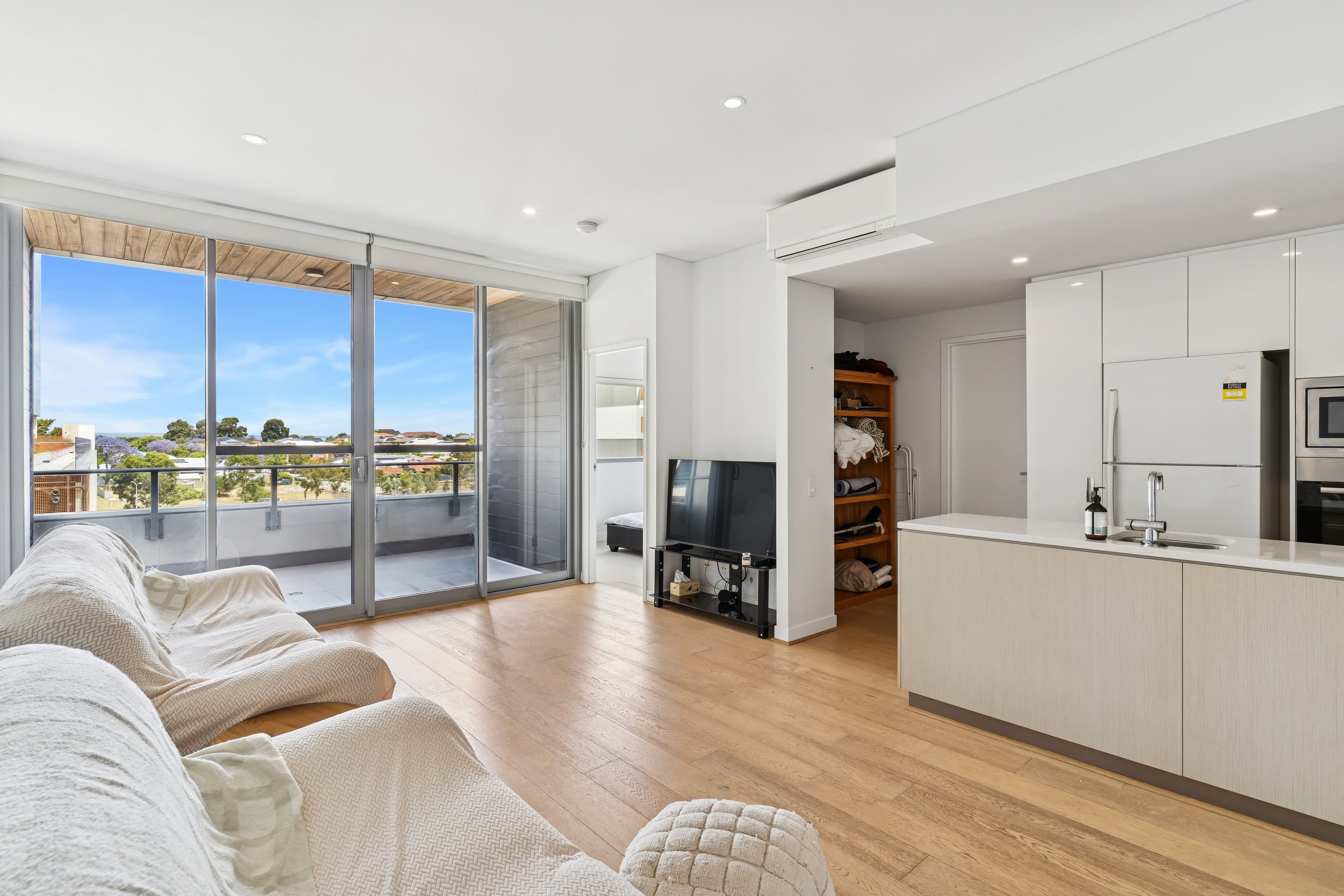 20 Rowe Avenue, Rivervale WA 6103, Rivervale - Thumbnail 4