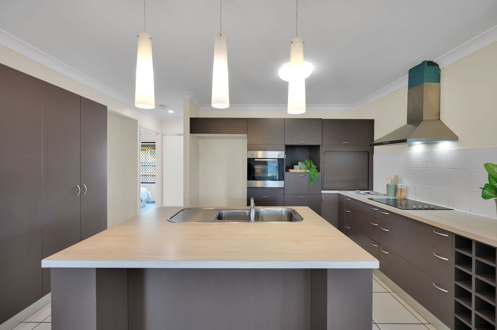 66 Elphinstone Drive, Kirwan QLD 4817, Kirwan - Thumbnail 8