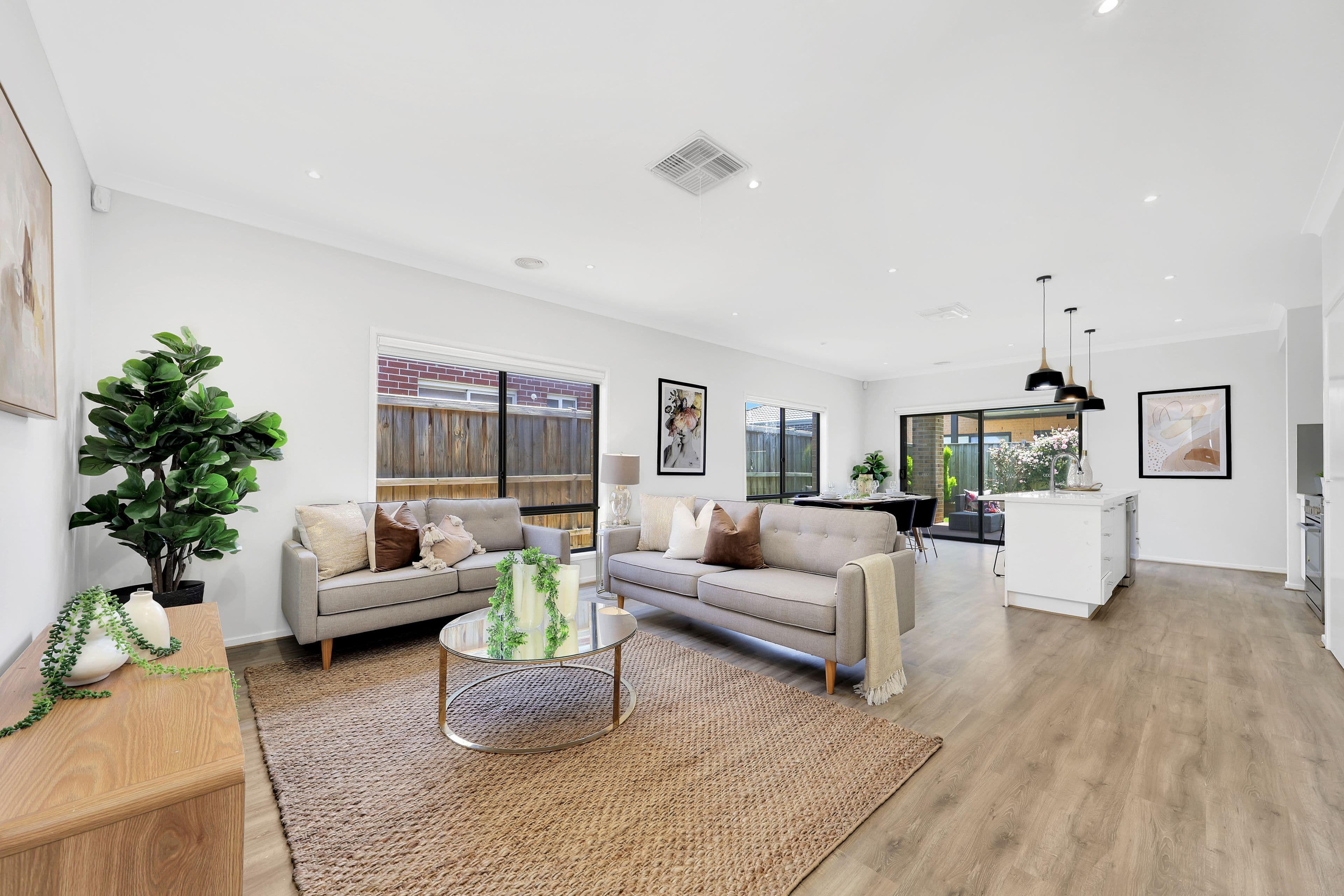 24 Hickory Road, Mickleham VIC 3064, Mickleham - Thumbnail 2