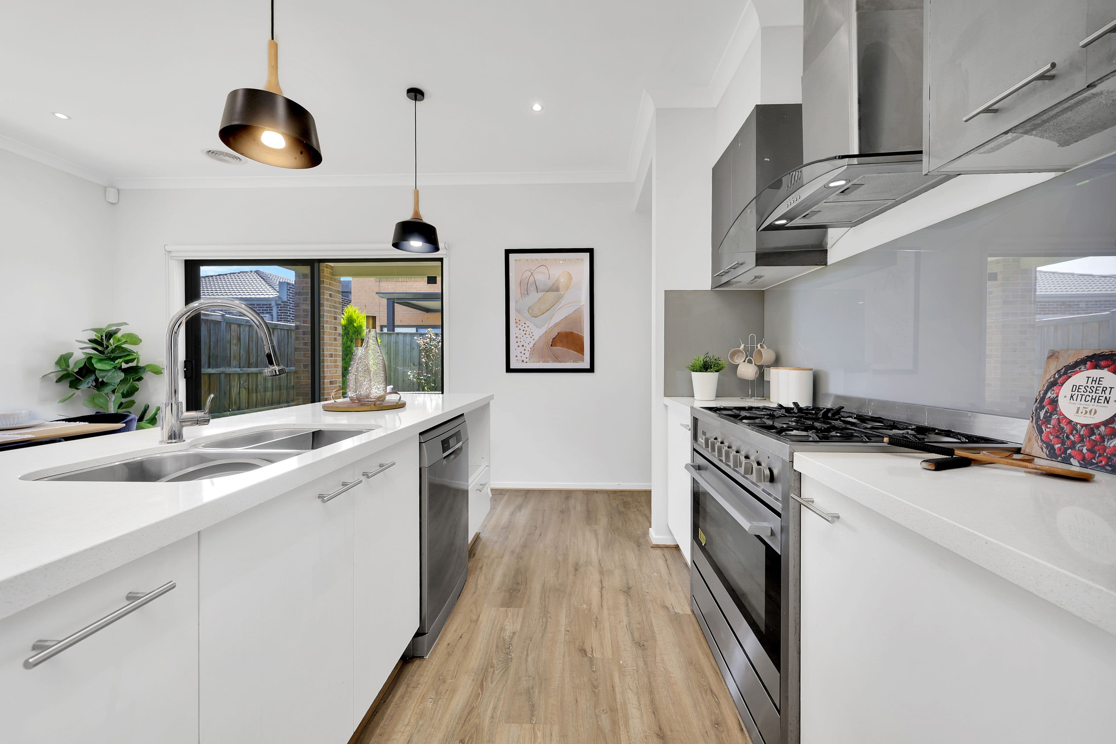 24 Hickory Road, Mickleham VIC 3064, Mickleham - Thumbnail 3