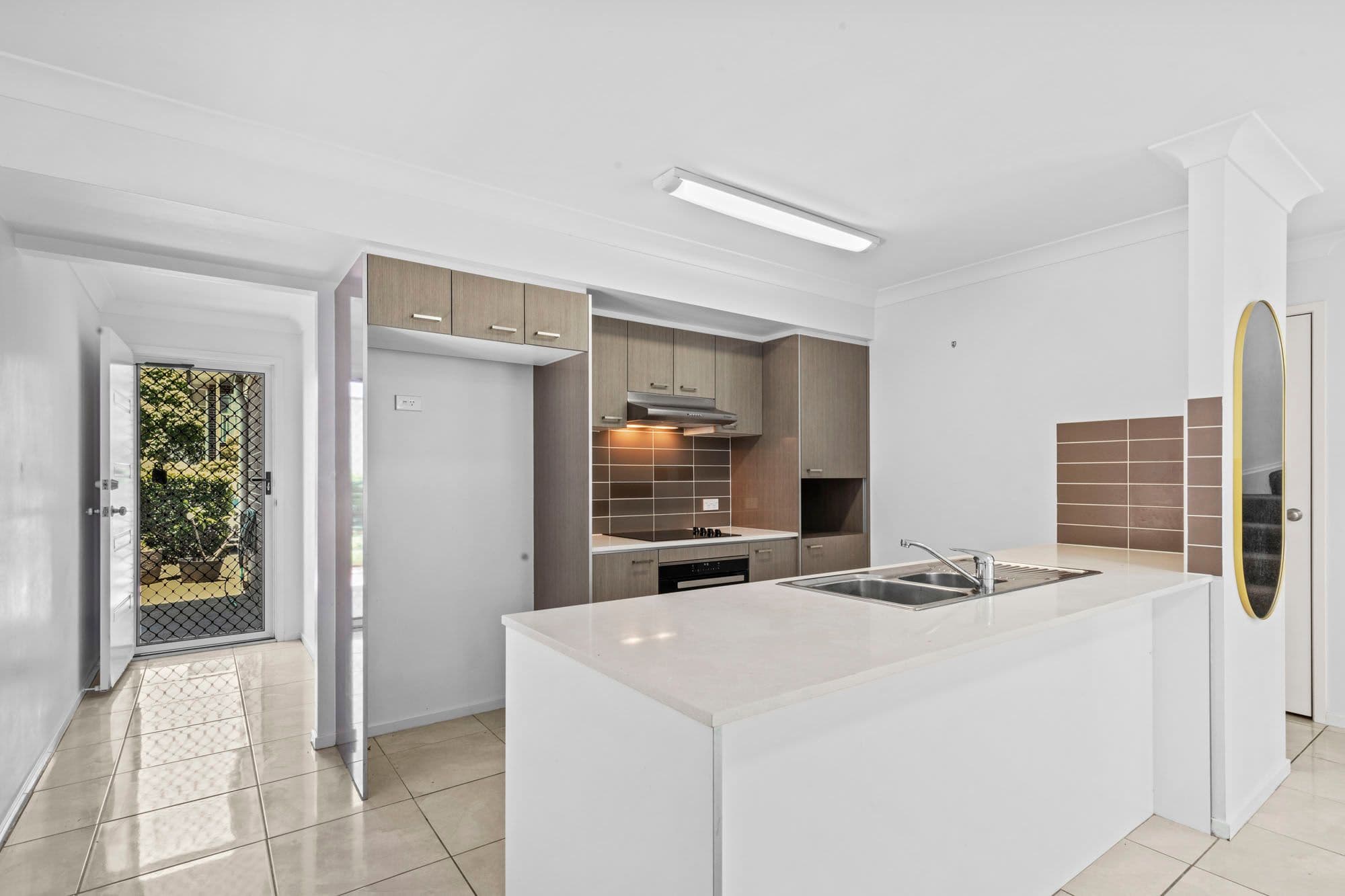 325 Stanley Street, Brendale QLD 4500, Brendale - Thumbnail 2