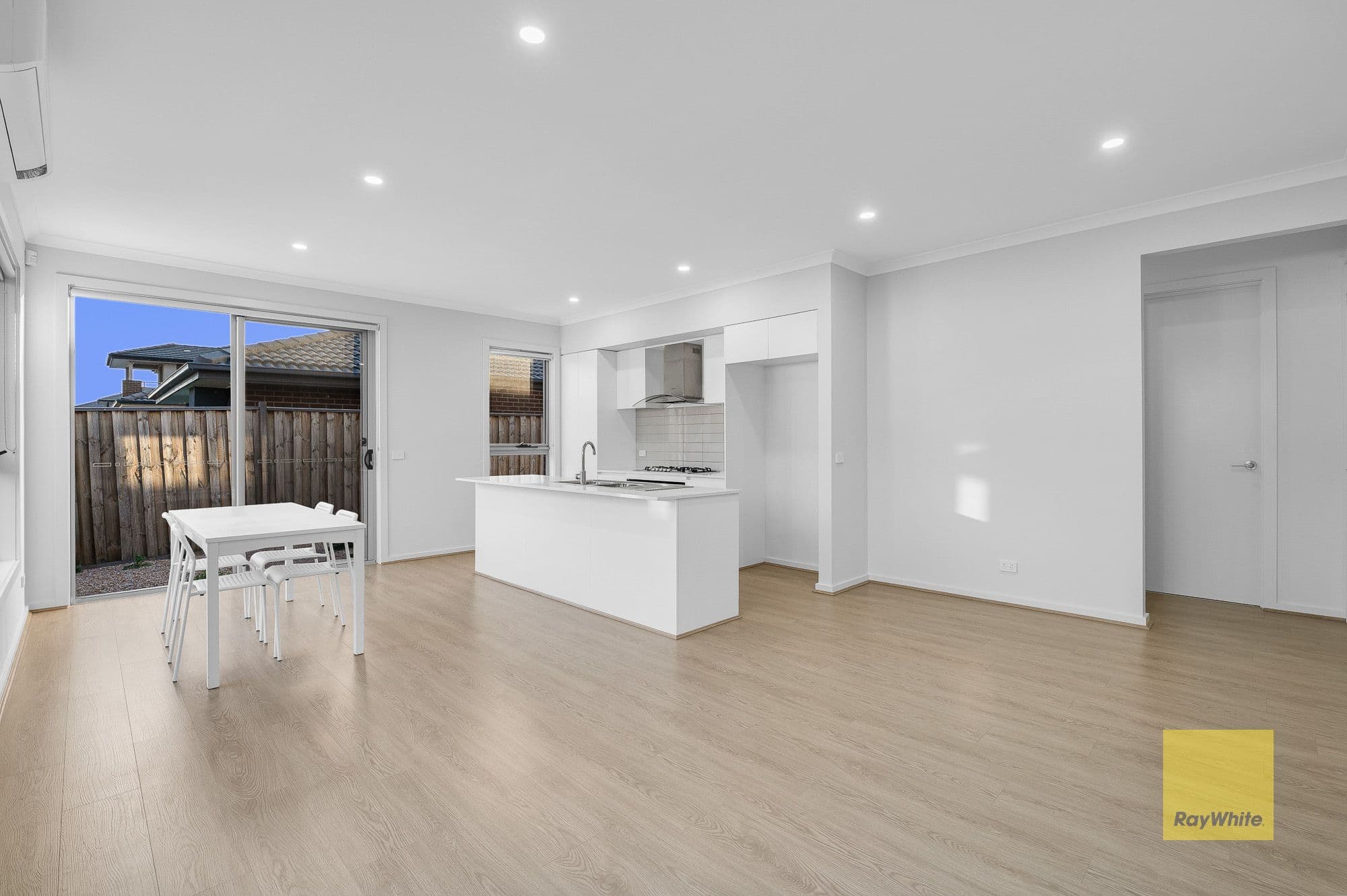 17 Thicket Drive, Tarneit VIC 3029, Tarneit - Thumbnail 7