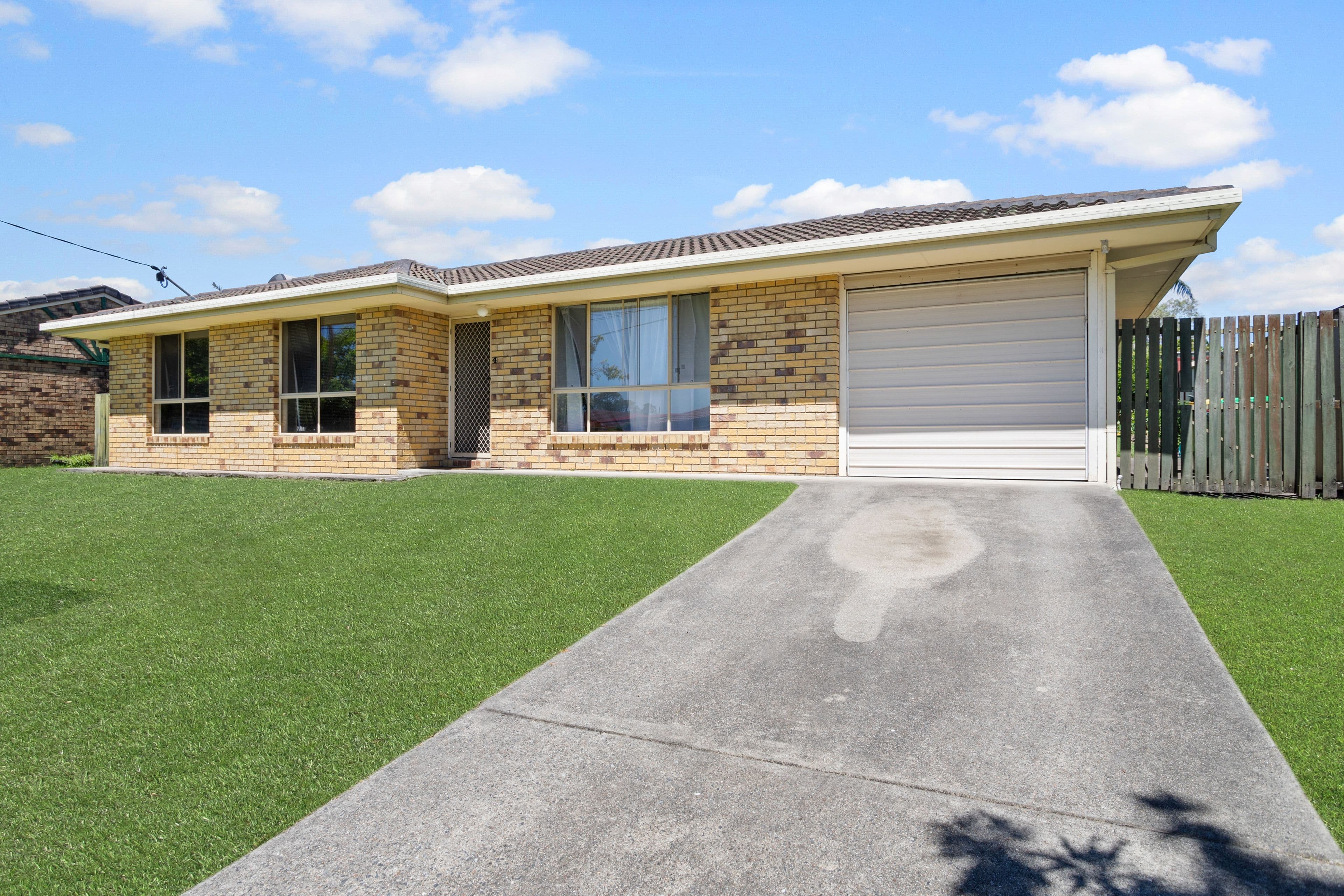 4 Caitlin Court, Deception Bay QLD 4508, Deception Bay - Image 1