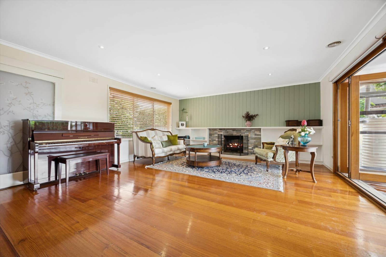 6 Peveril Street,Glen Waverley, Glen Waverley - Thumbnail 4