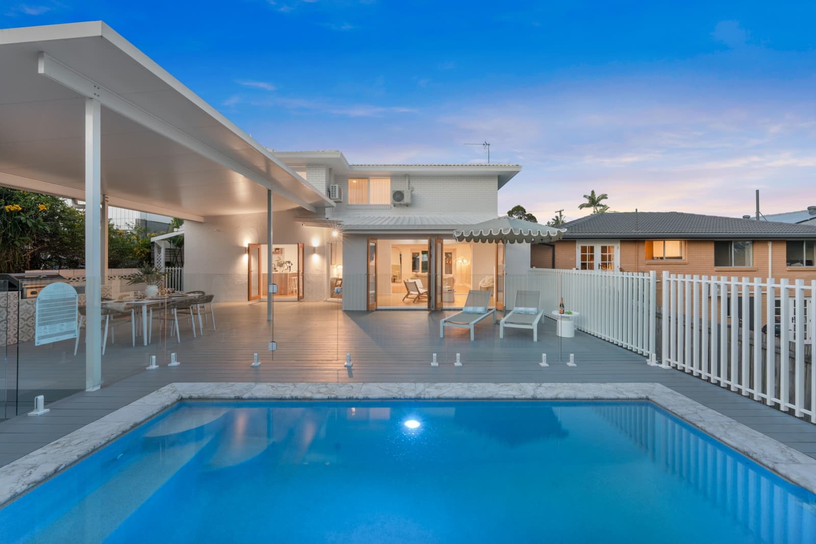 6 Moonah Avenue,Southport, Southport - Thumbnail 2