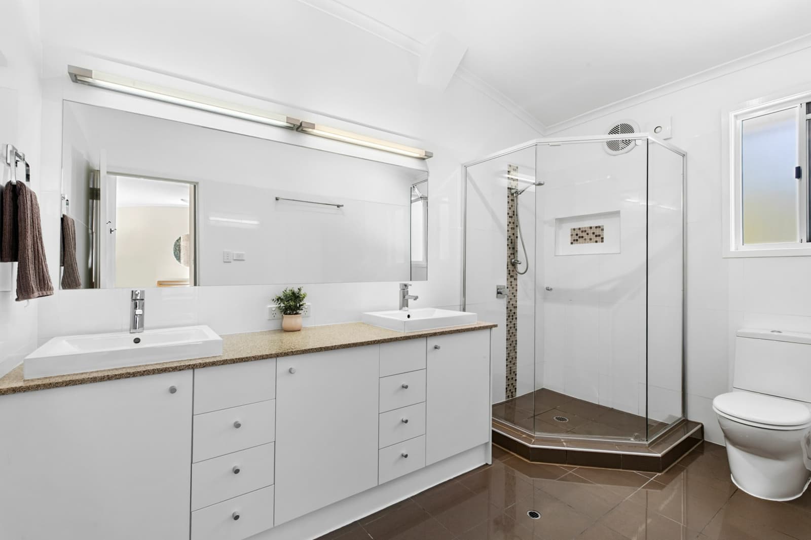 19-21 Jorl Court,Buderim, Buderim - Thumbnail 8