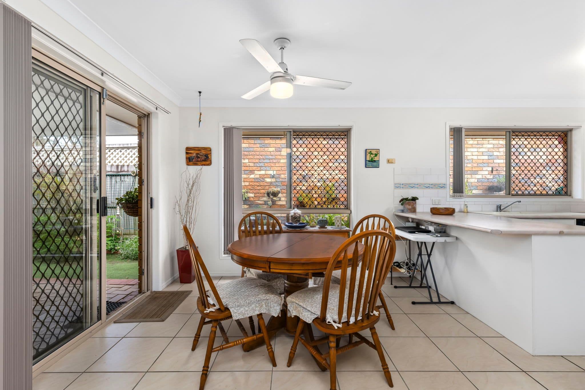 23 Cedar Street, Cannon Hill QLD 4170, Cannon Hill - Thumbnail 4