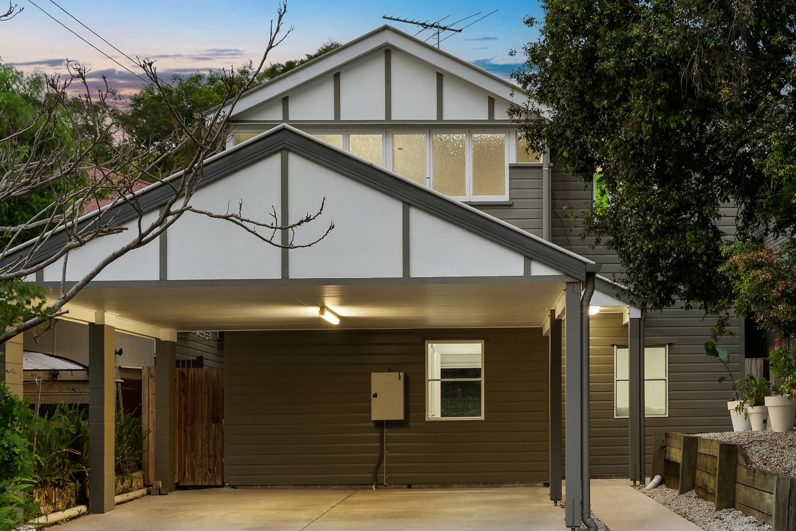 159 Eildon Road,Windsor, Windsor - Thumbnail 2