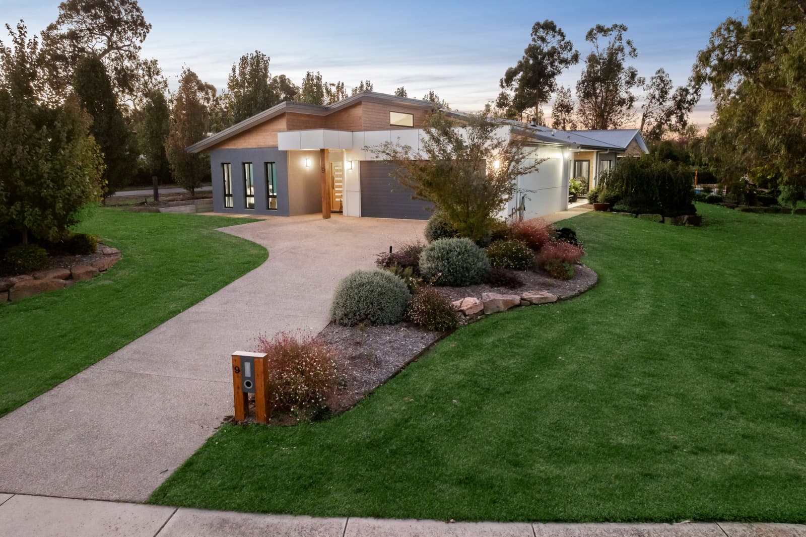 9 Stockmans Drive,Mansfield, Mansfield - Thumbnail 5