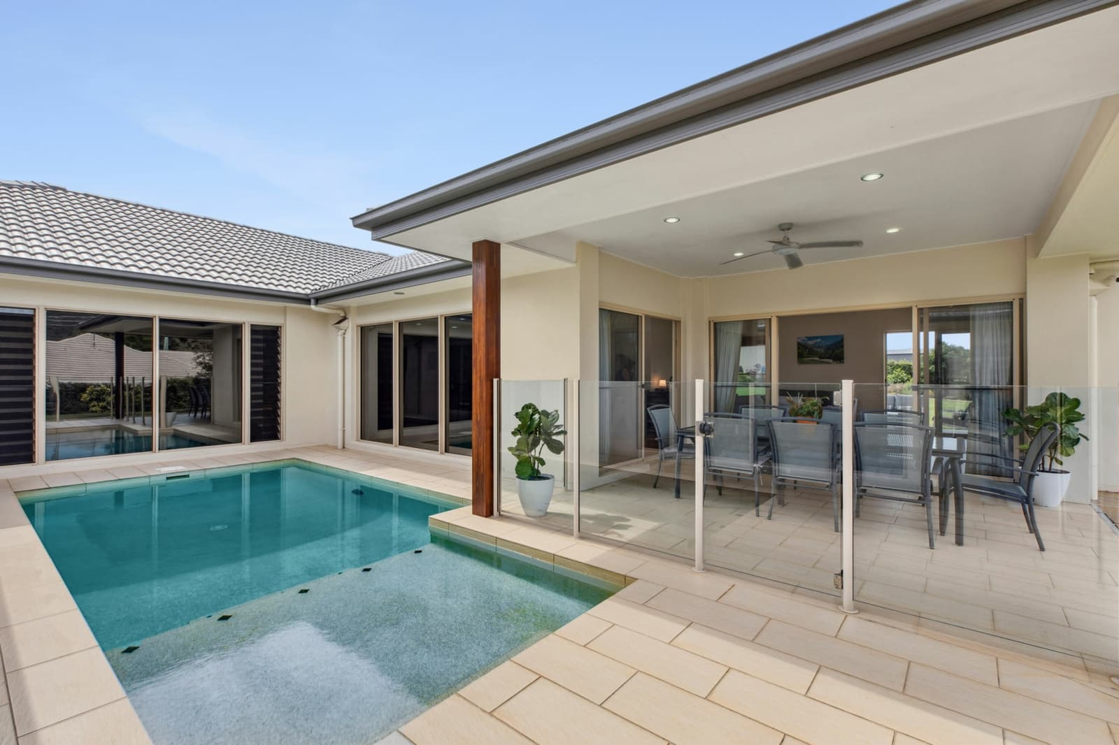 6 Hillcrest Court,Beerwah, Beerwah - Image 1