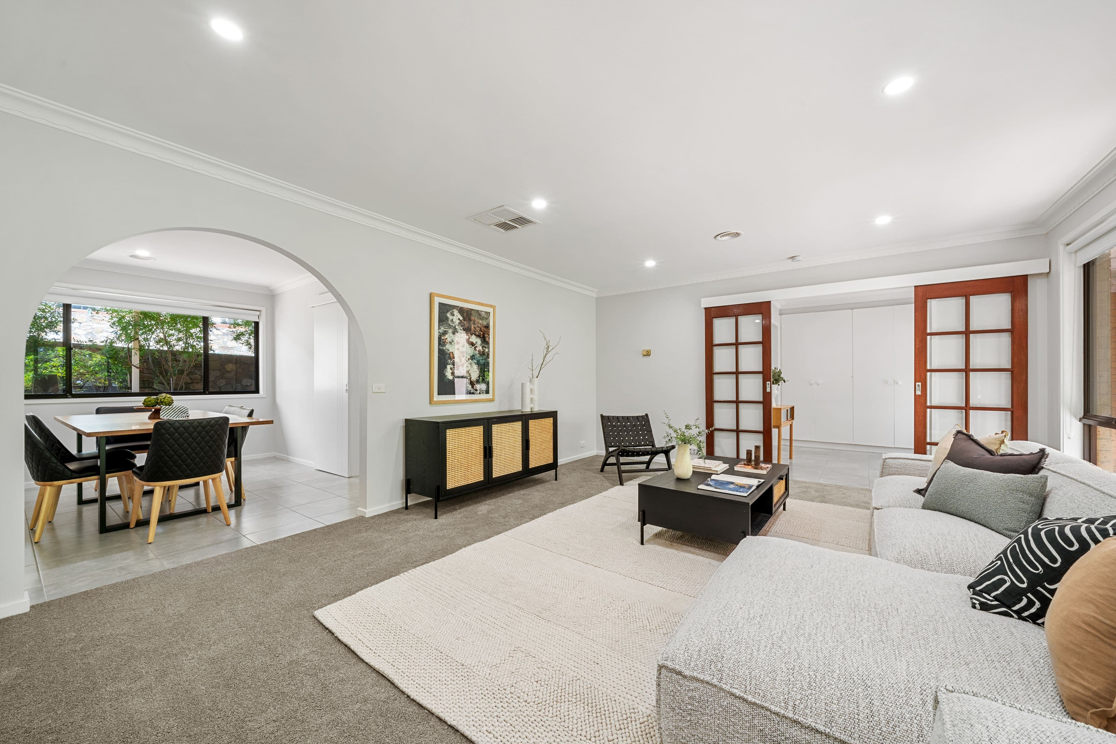 21 Courtice Close, Fadden ACT 2904, Fadden - Thumbnail 2
