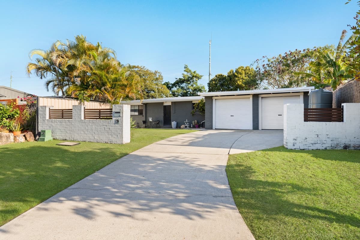 13 Tyler Place, DECEPTION BAY, Deception Bay - Thumbnail 2