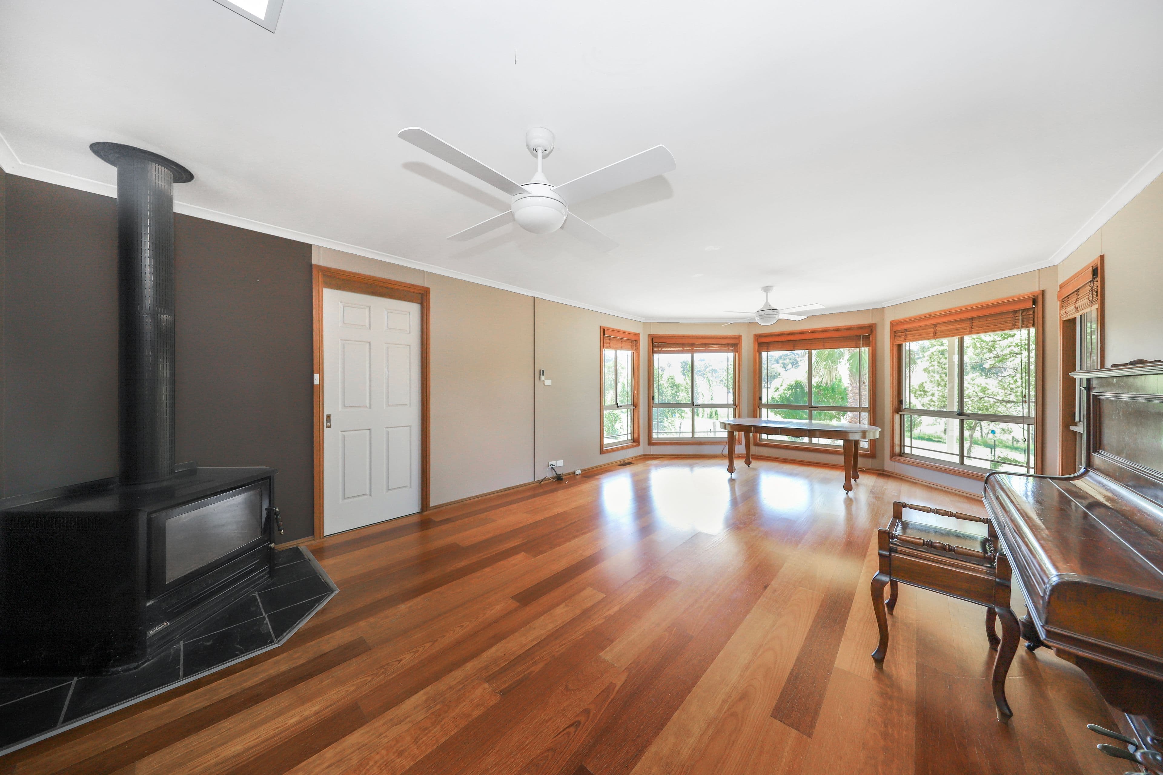 34 Smarts Road, Tumut NSW 2720, Gocup - Thumbnail 4
