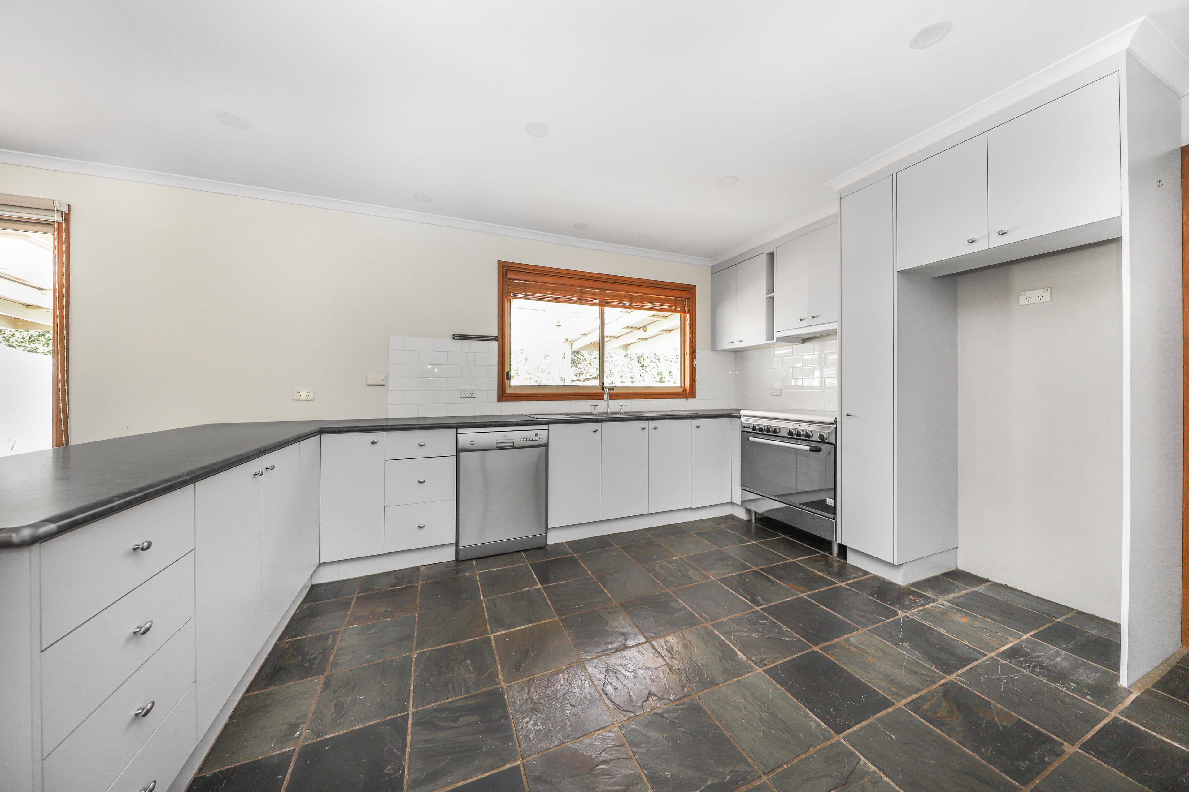 34 Smarts Road, Tumut NSW 2720, Gocup - Thumbnail 5