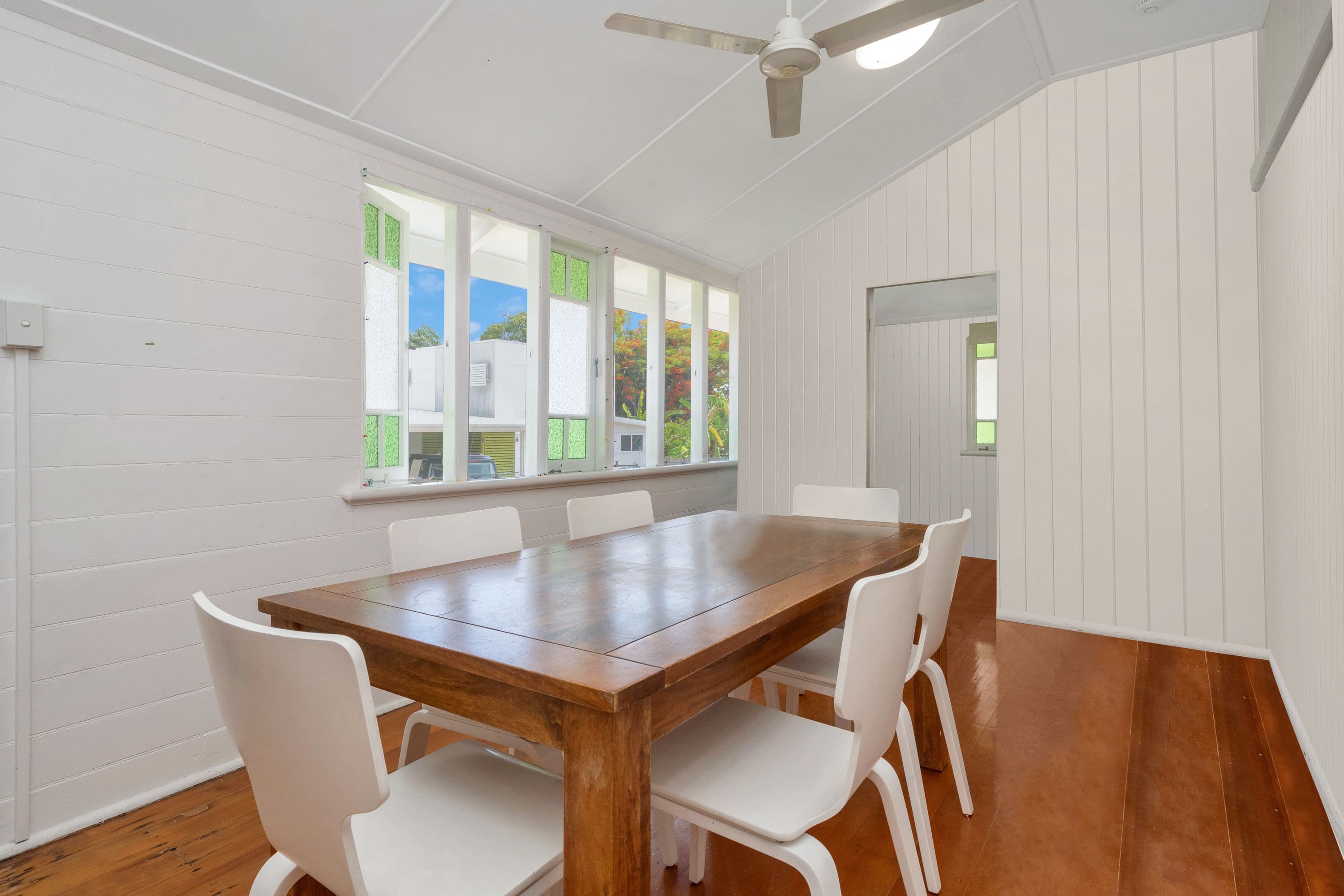 21 Shaw Street, West End QLD 4810, West End - Thumbnail 4