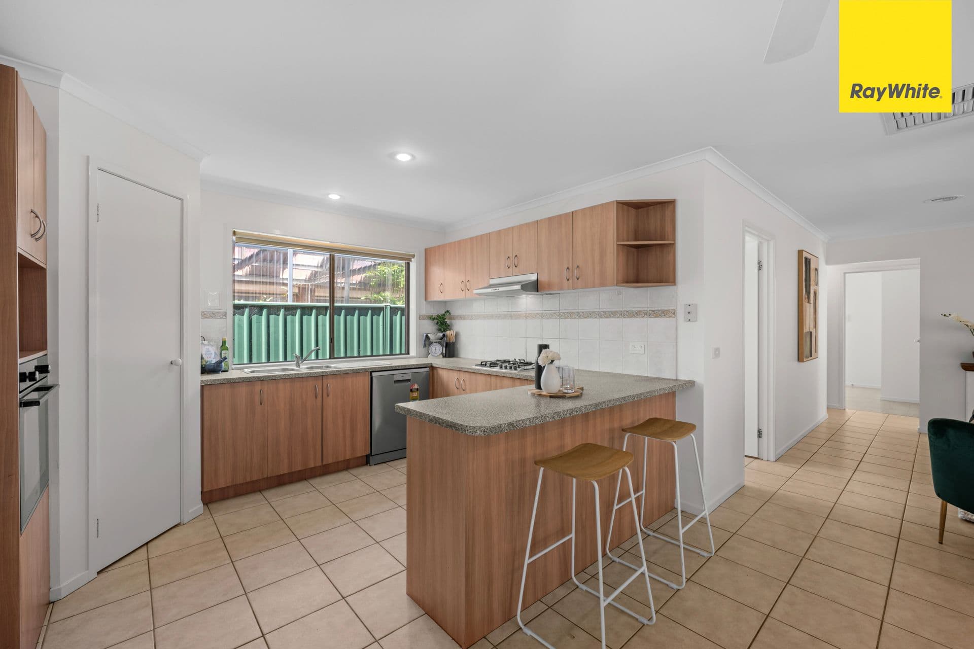 317 Westwood Drive, Burnside VIC 3023, Burnside - Thumbnail 6