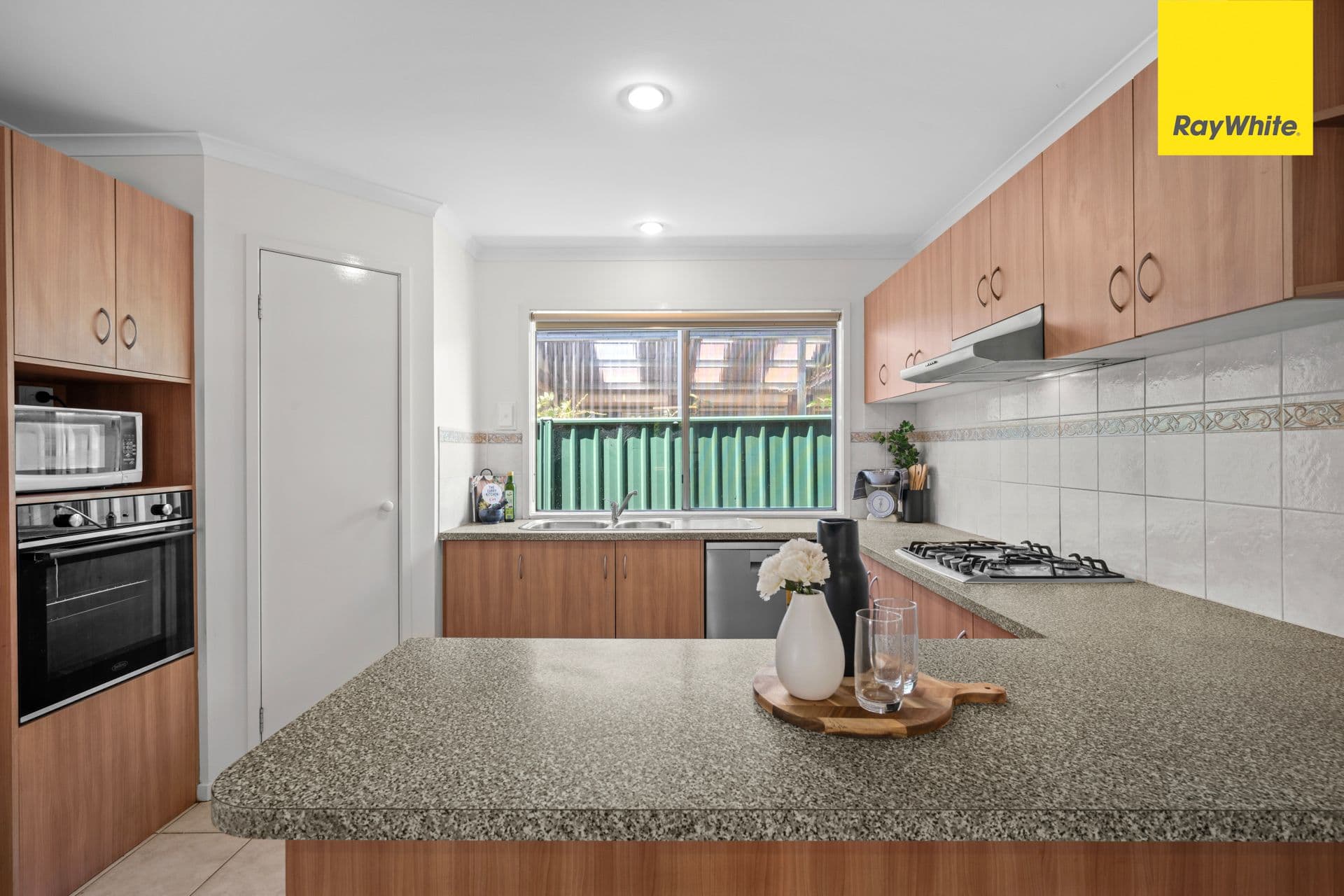 317 Westwood Drive, Burnside VIC 3023, Burnside - Thumbnail 7