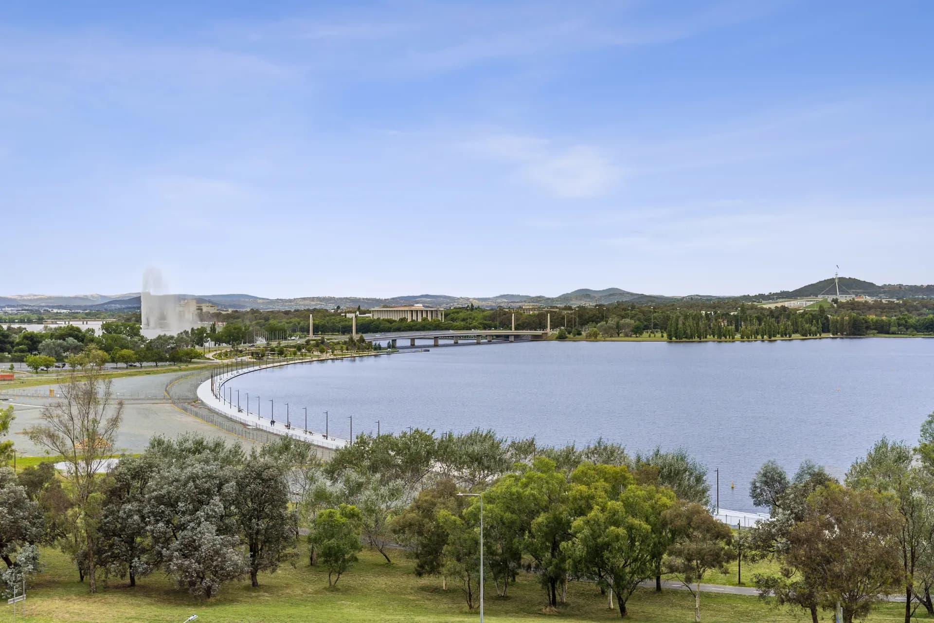 611/25 Edinburgh Avenue, City, ACT, City - Thumbnail 2