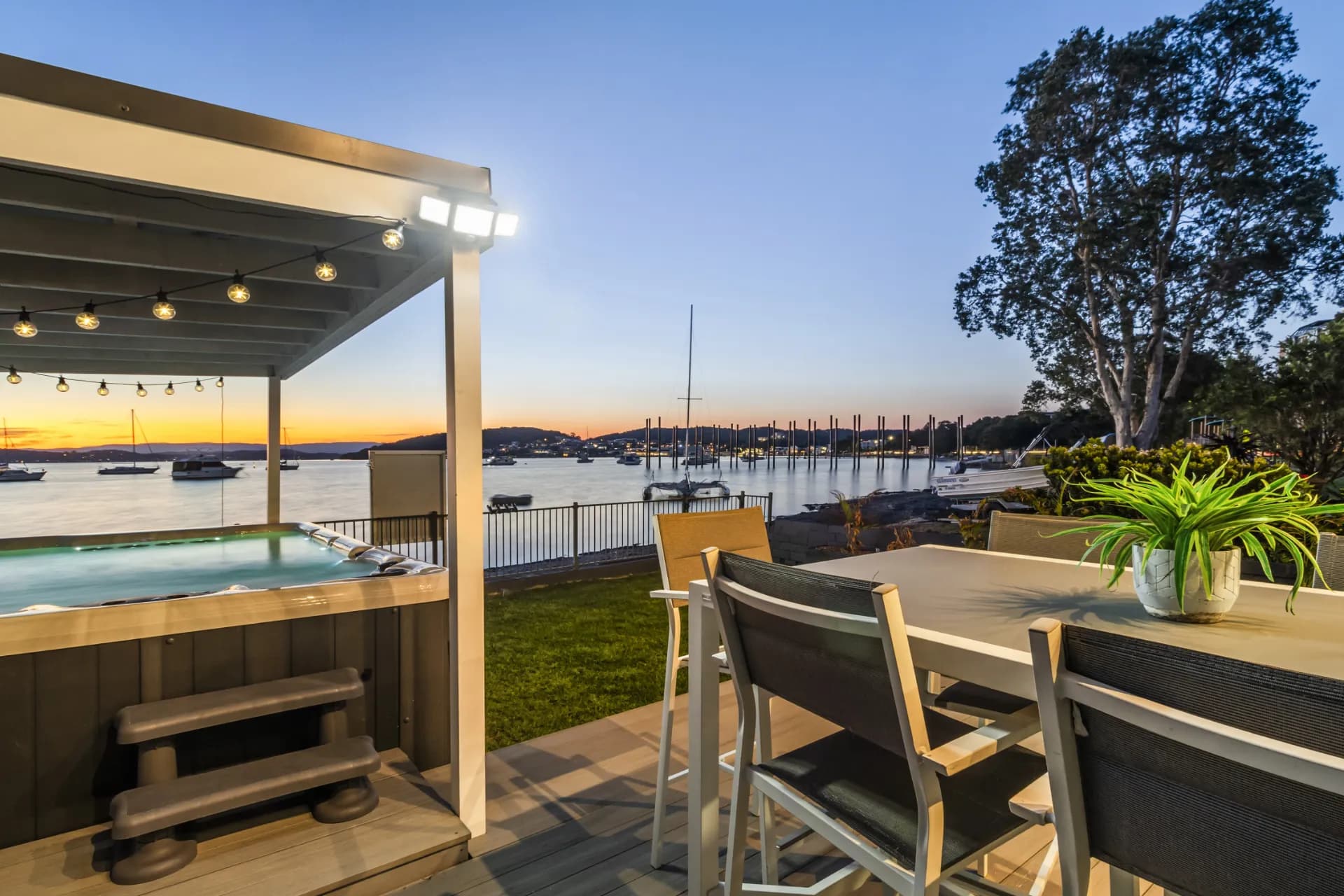 7 Walter Street, Belmont - Thumbnail 2