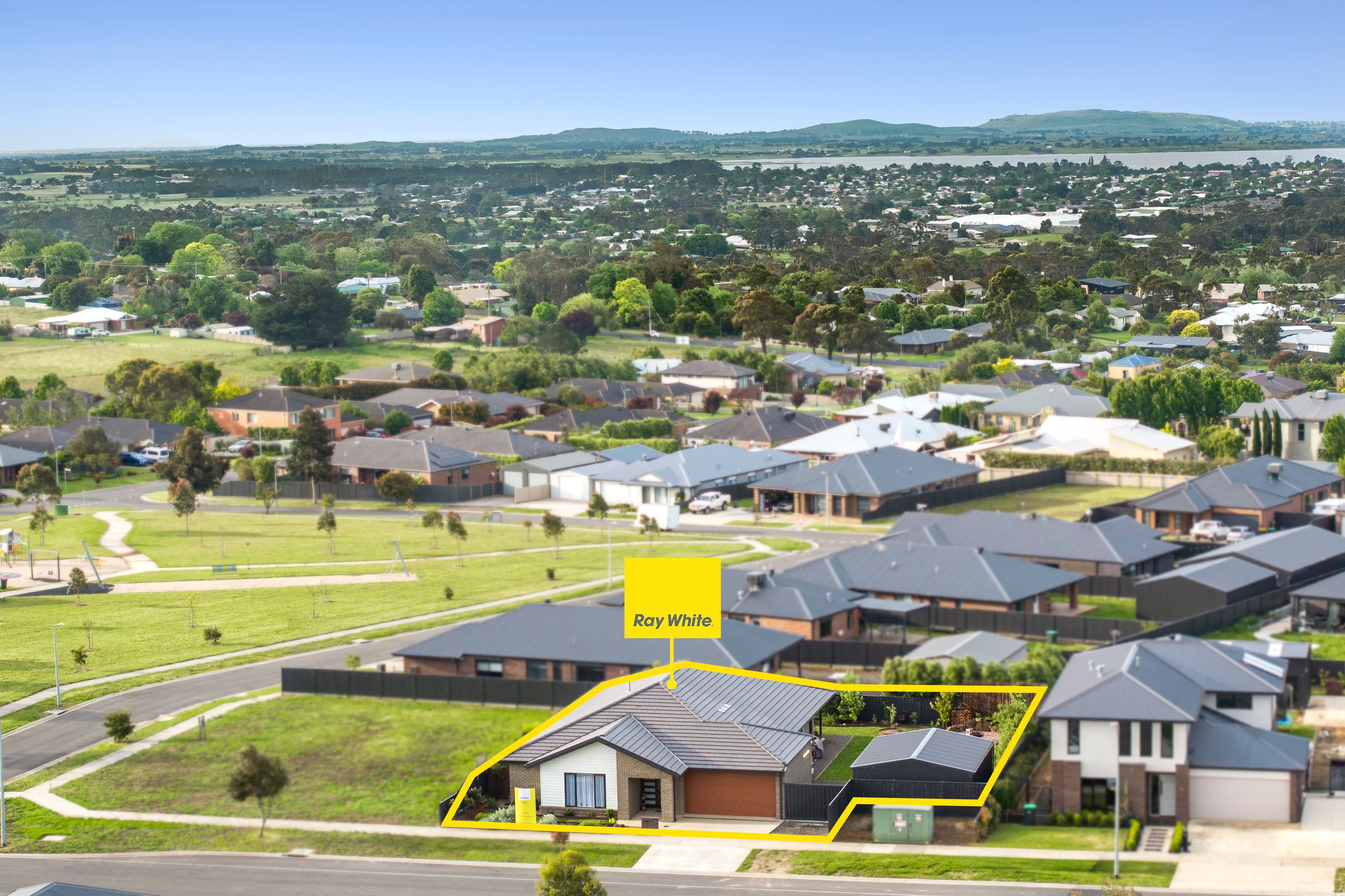 13 Wyuna Drive, Elliminyt VIC 3250, Elliminyt - Thumbnail 2
