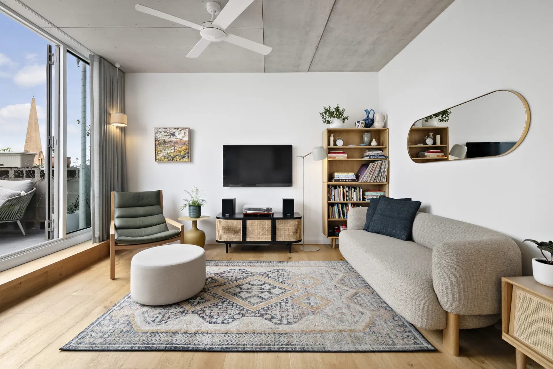 301/6 Saxon Street, Brunswick., Brunswick - Image 1