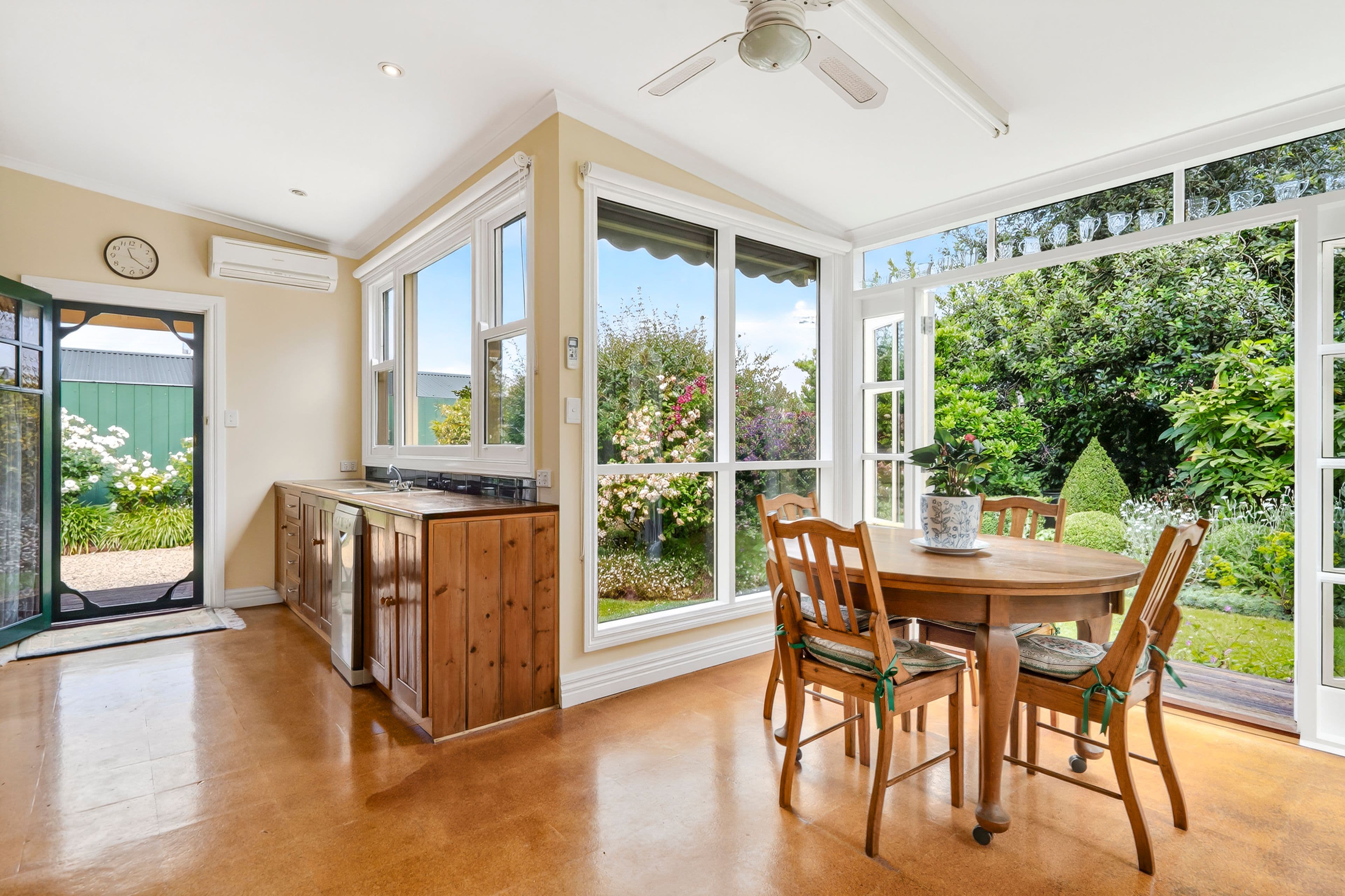 62 Calvert Street, Colac VIC 3250, Colac - Thumbnail 5
