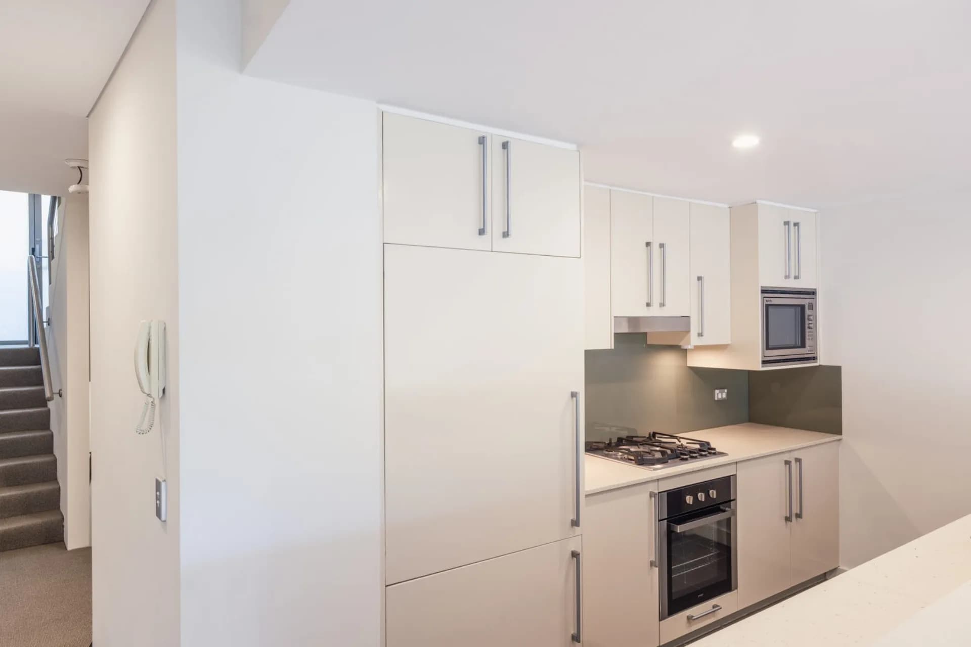 13/2A Campbell Parade, Manly Vale., Manly Vale - Thumbnail 4