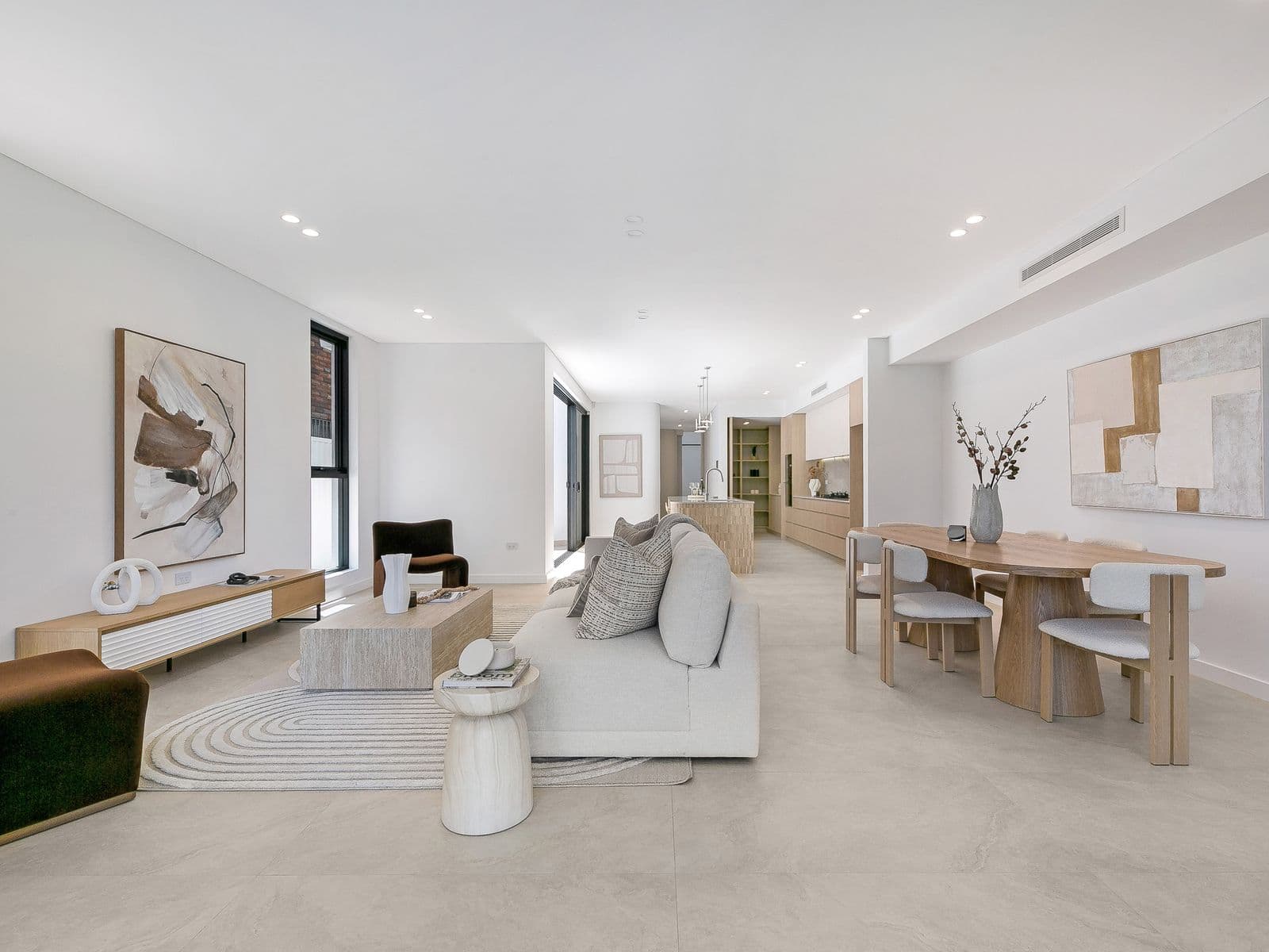 4B Daphne Avenue, Bankstown - Thumbnail 2