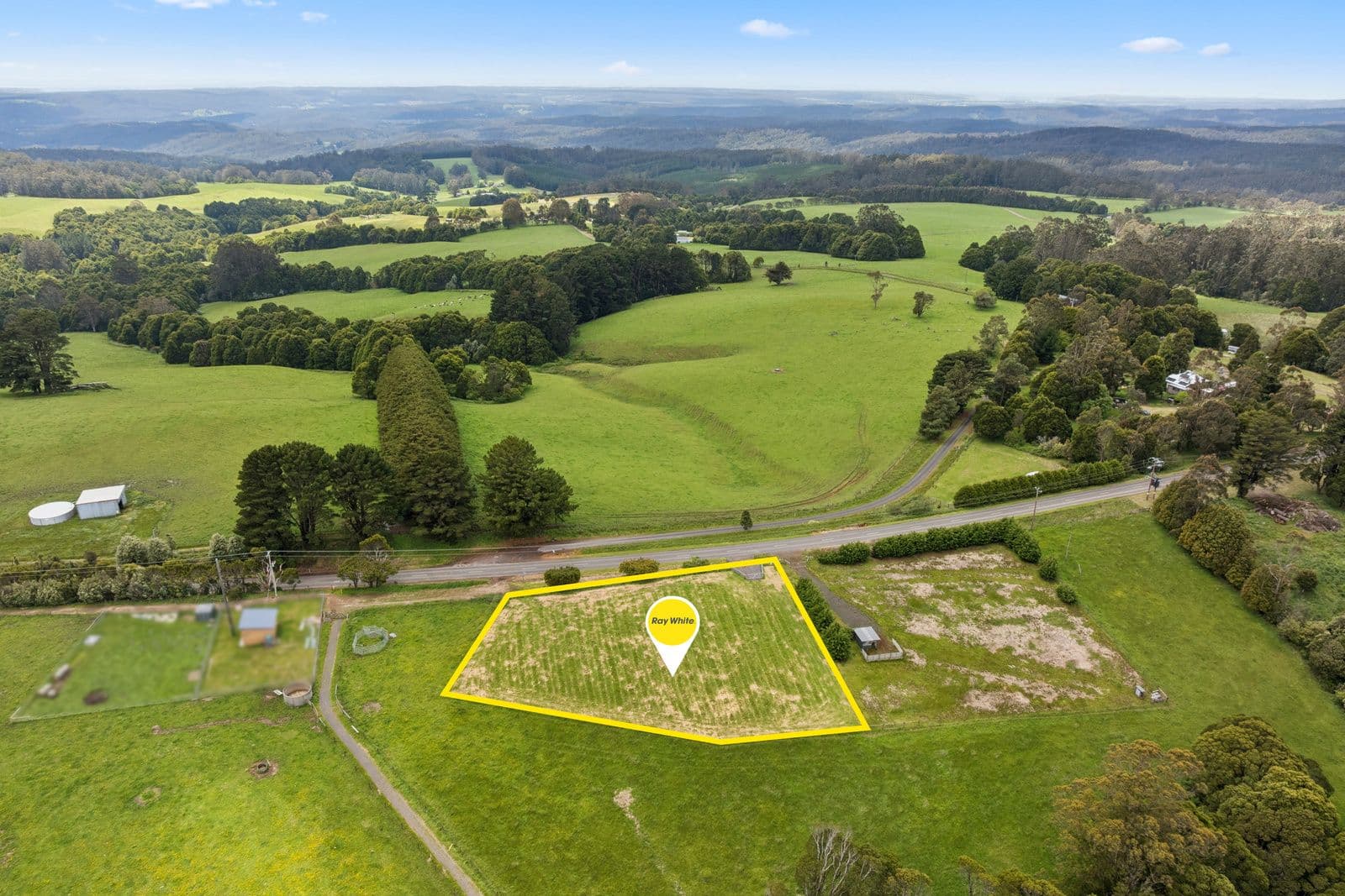 33 Beech Forest-Lavers Hill Road, Beech Forest VIC 3237, Beech Forest - Thumbnail 4