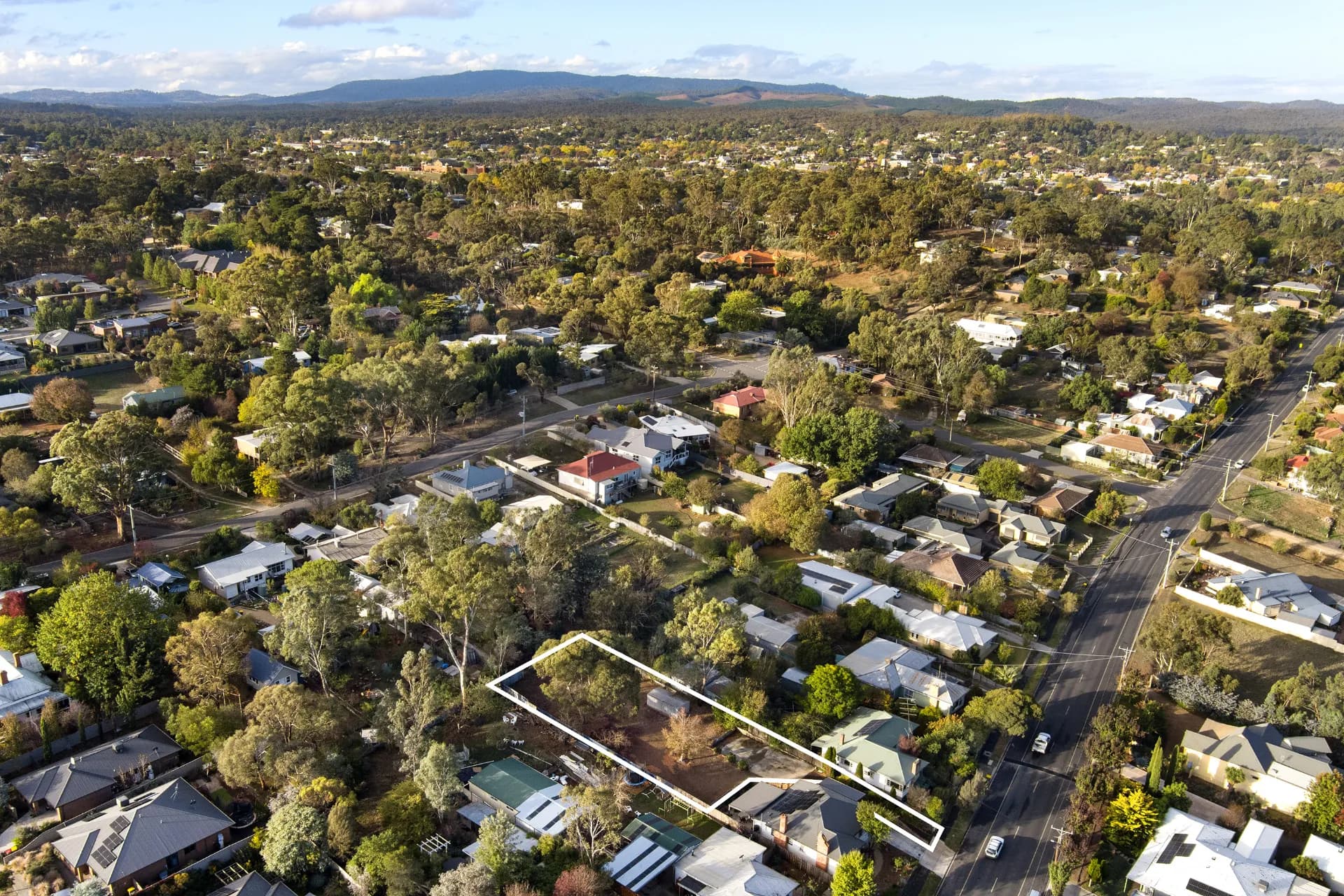 42A Ray Street, Castlemaine - Image 1