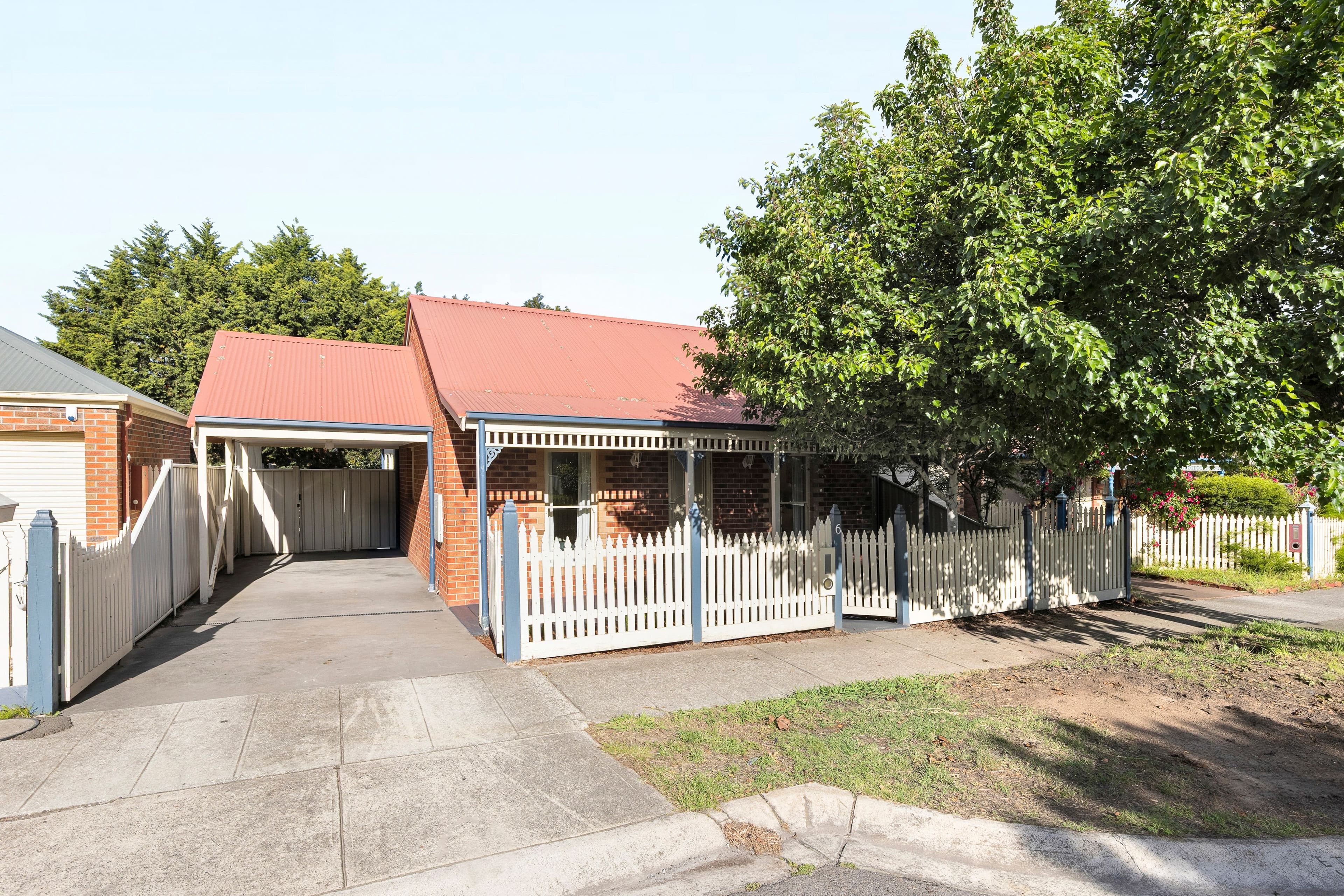 6 Larkwood Lane, Craigieburn VIC 3064, Craigieburn - Thumbnail 2