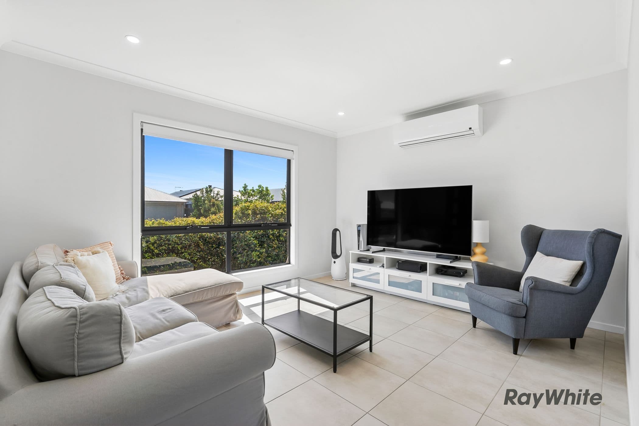 43 Sutherland Drive, Strathpine QLD 4500, Strathpine - Thumbnail 4