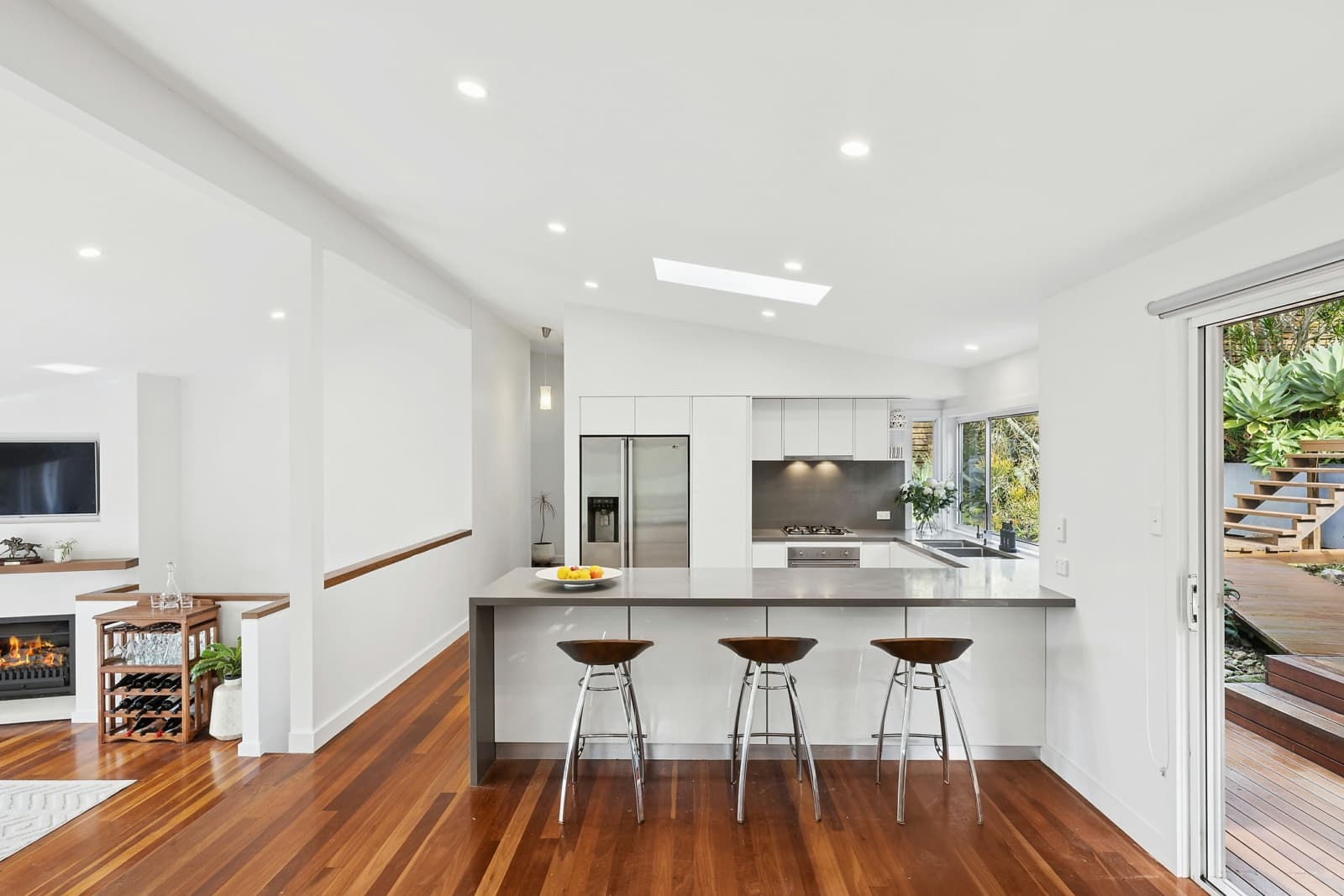 19 Hibiscus Avenue,North Avoca, North Avoca - Thumbnail 3