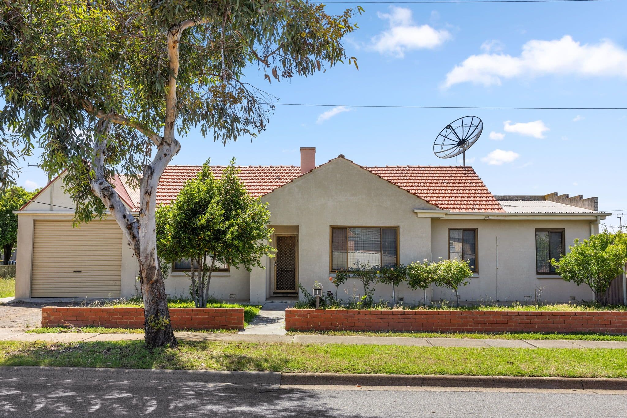 1 Arooma Street, Findon SA 5023, Findon - Image 1