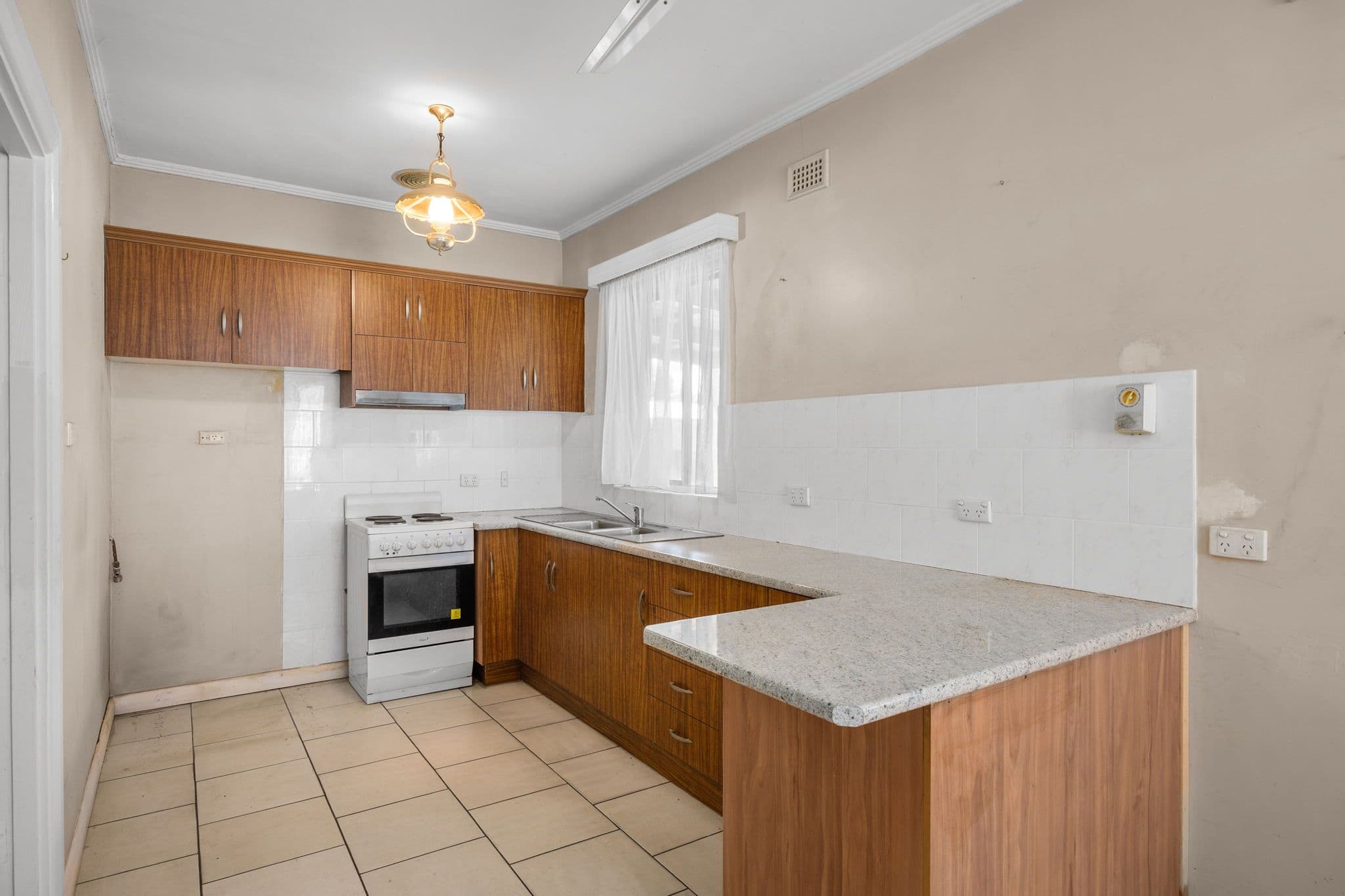 1 Arooma Street, Findon SA 5023, Findon - Thumbnail 5