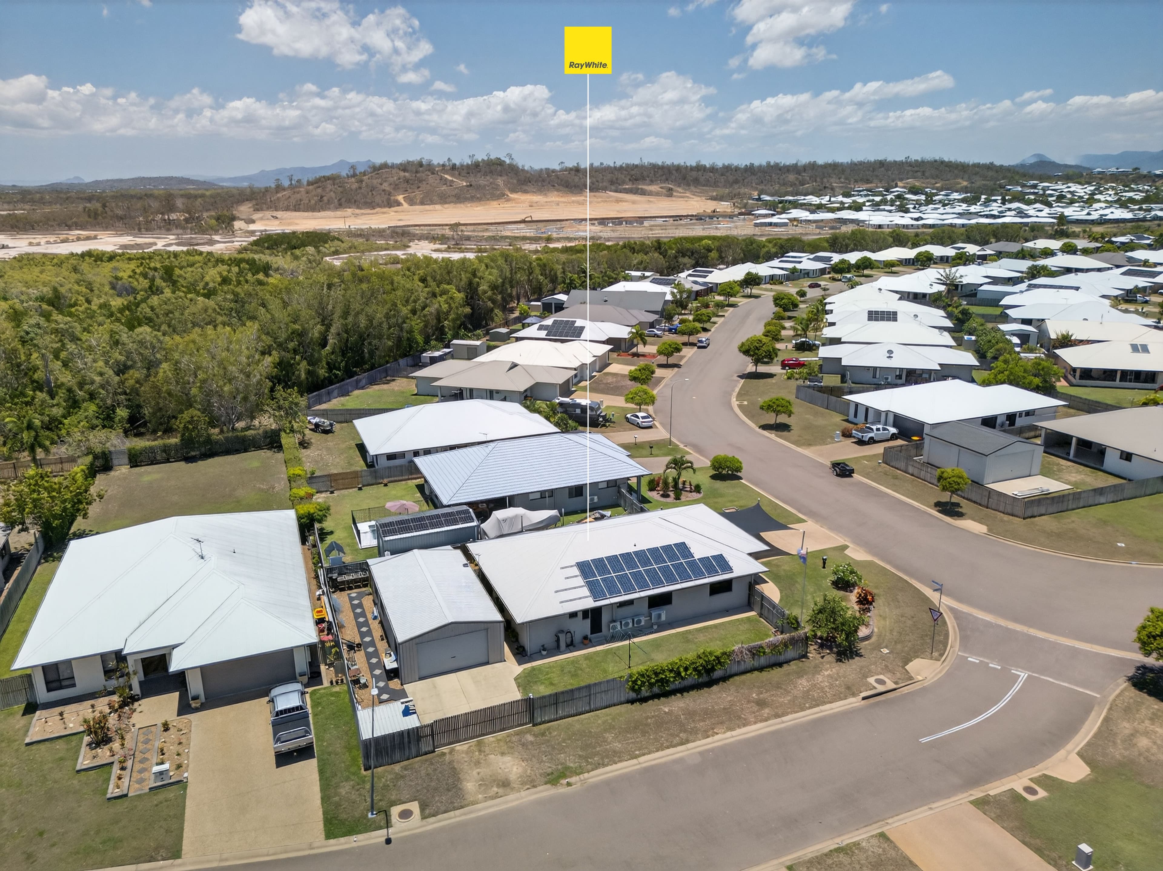 71 Daintree Drive, Bushland Beach QLD 4818, Bushland Beach - Thumbnail 2