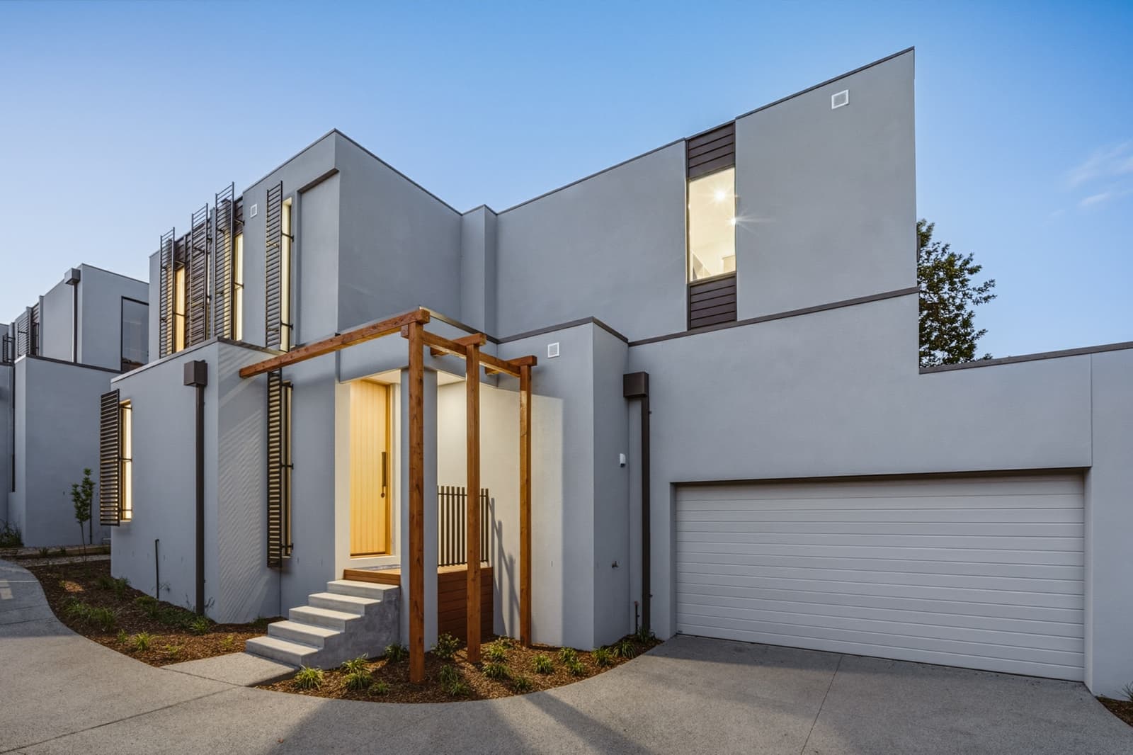 2/50 Belgravia Avenue,Mont Albert North, Mont Albert North - Thumbnail 2