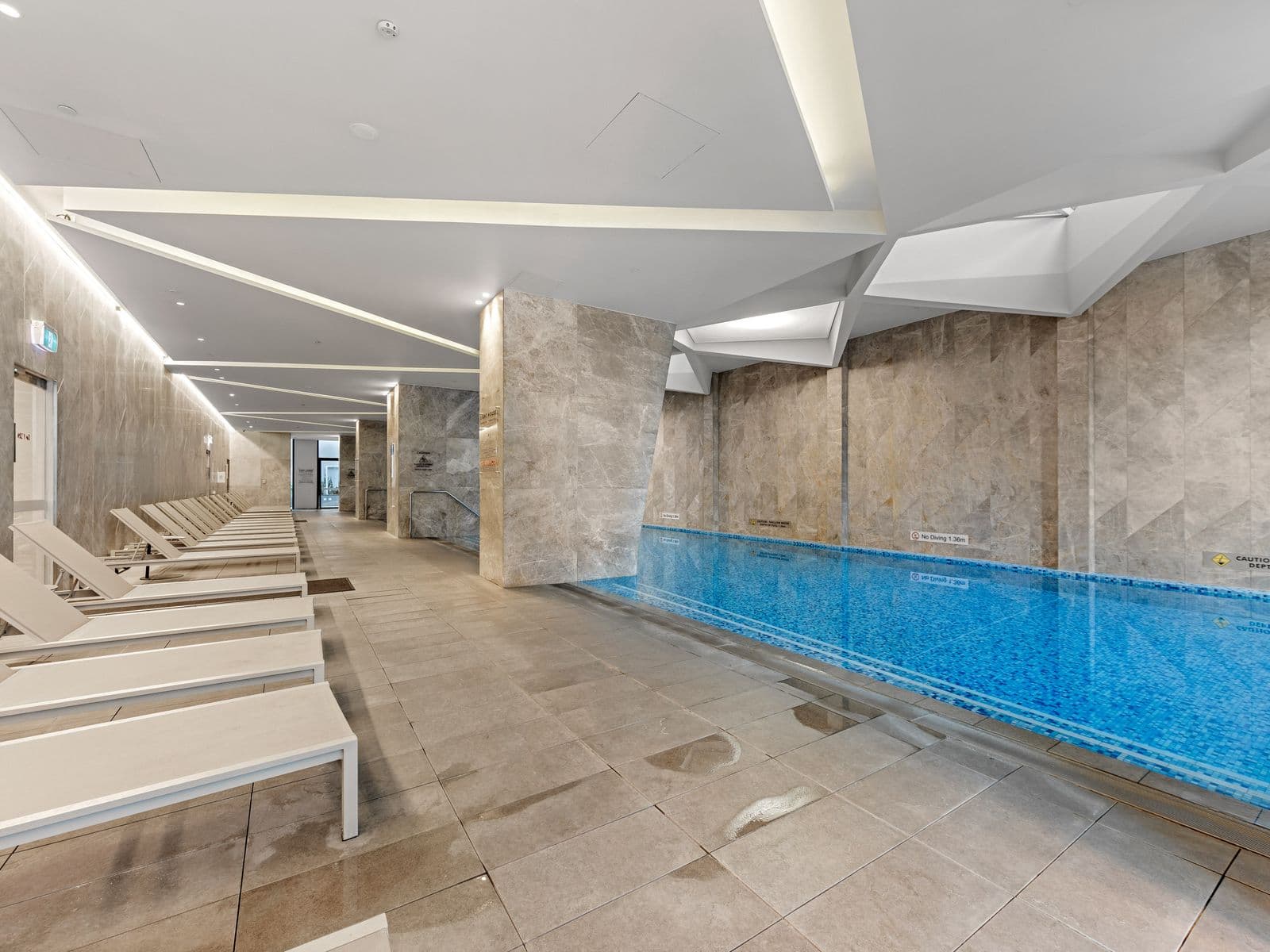 442 Elizabeth Street, Melbourne - Thumbnail 2