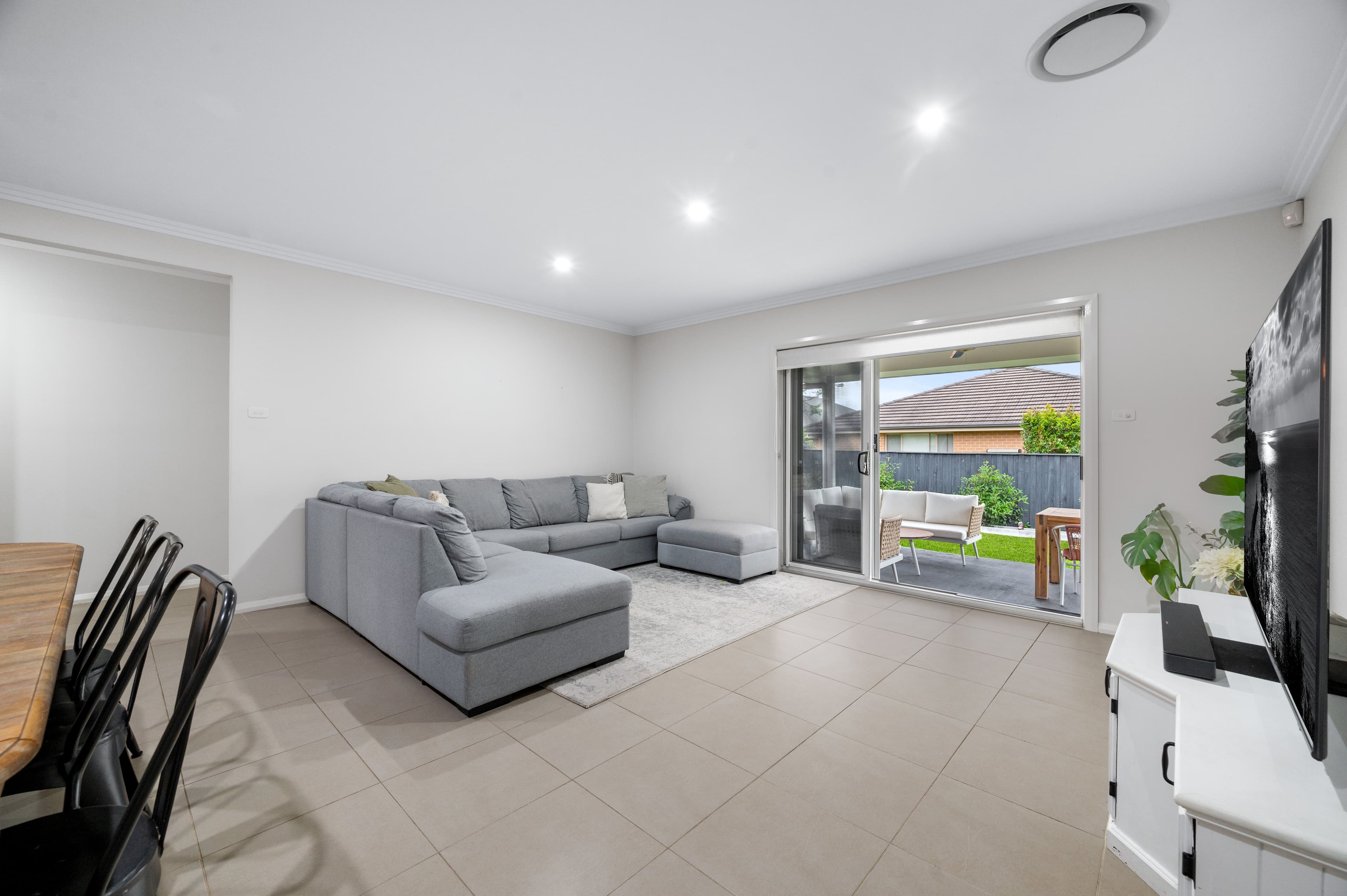 14 Beckham Street, Spring Farm NSW 2570, Spring Farm - Thumbnail 2