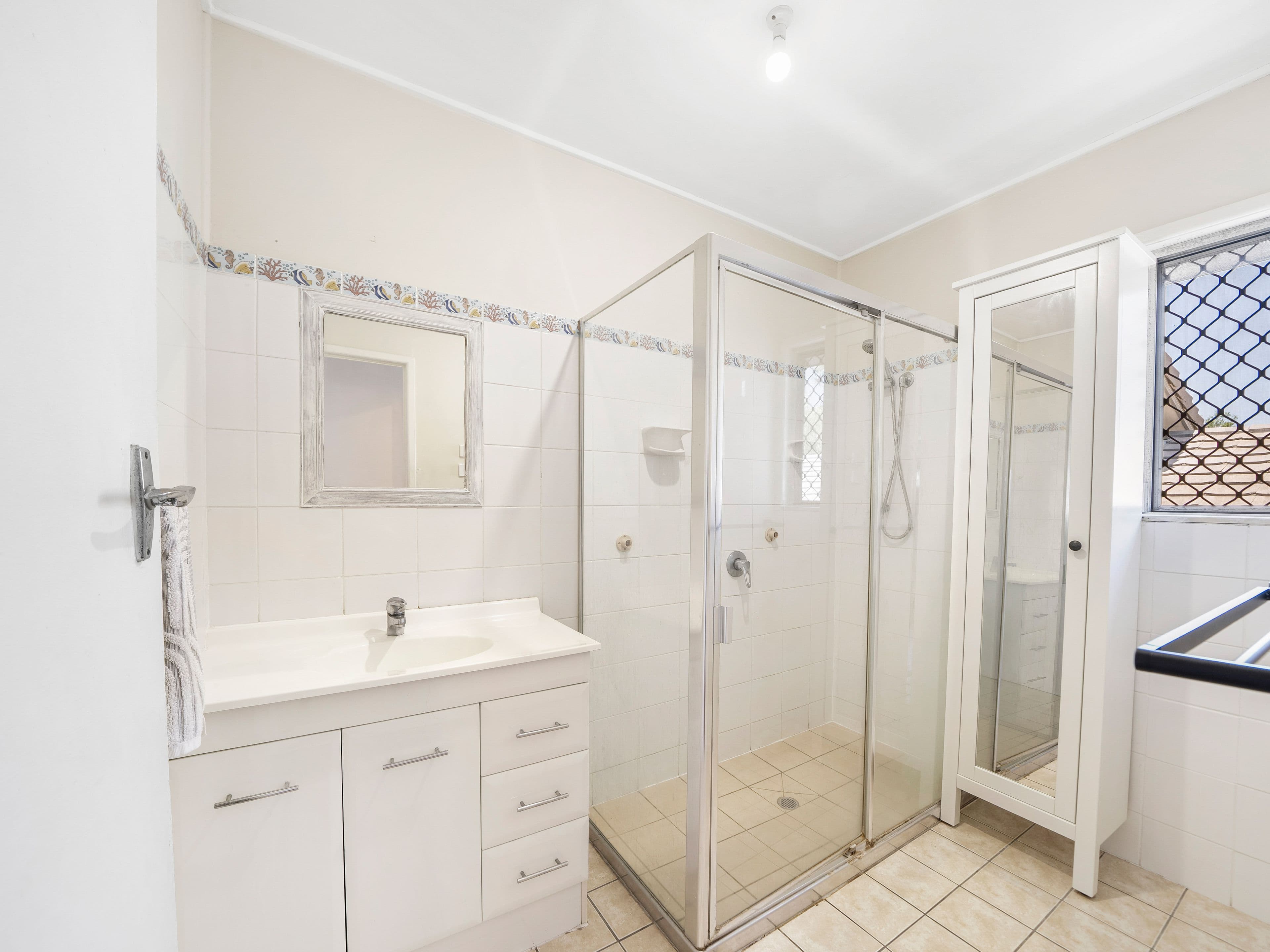 15 O'Connell Street, Redcliffe QLD 4020, Redcliffe - Thumbnail 8