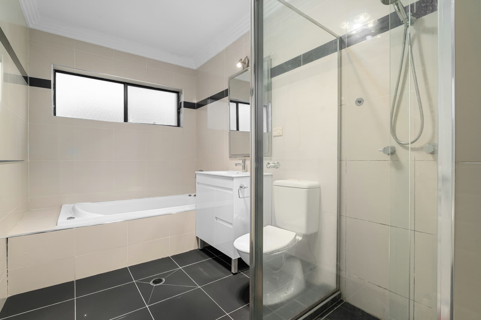 60 Lynwen Crescent,Banksia, Banksia - Thumbnail 8