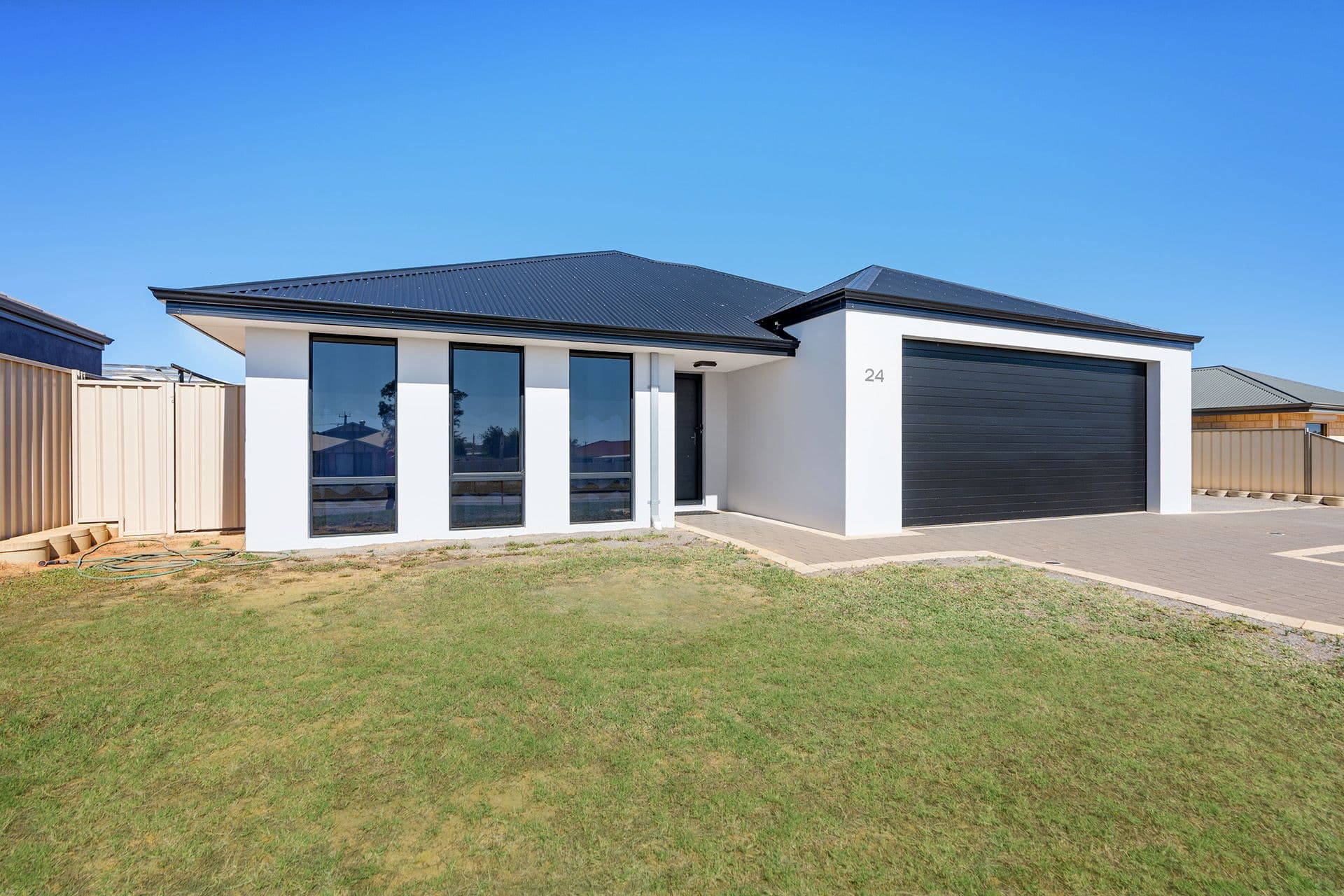 24 Sutcliffe Road, Waggrakine WA 6530, Waggrakine - Thumbnail 2