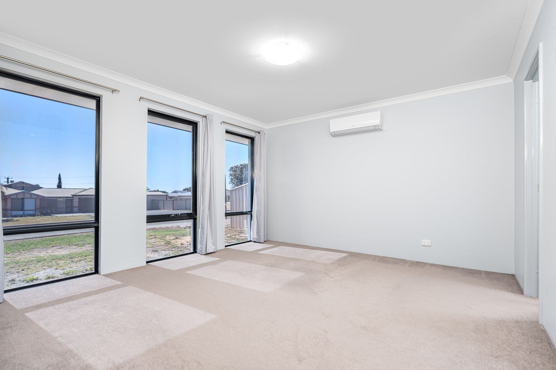 24 Sutcliffe Road, Waggrakine WA 6530, Waggrakine - Thumbnail 4
